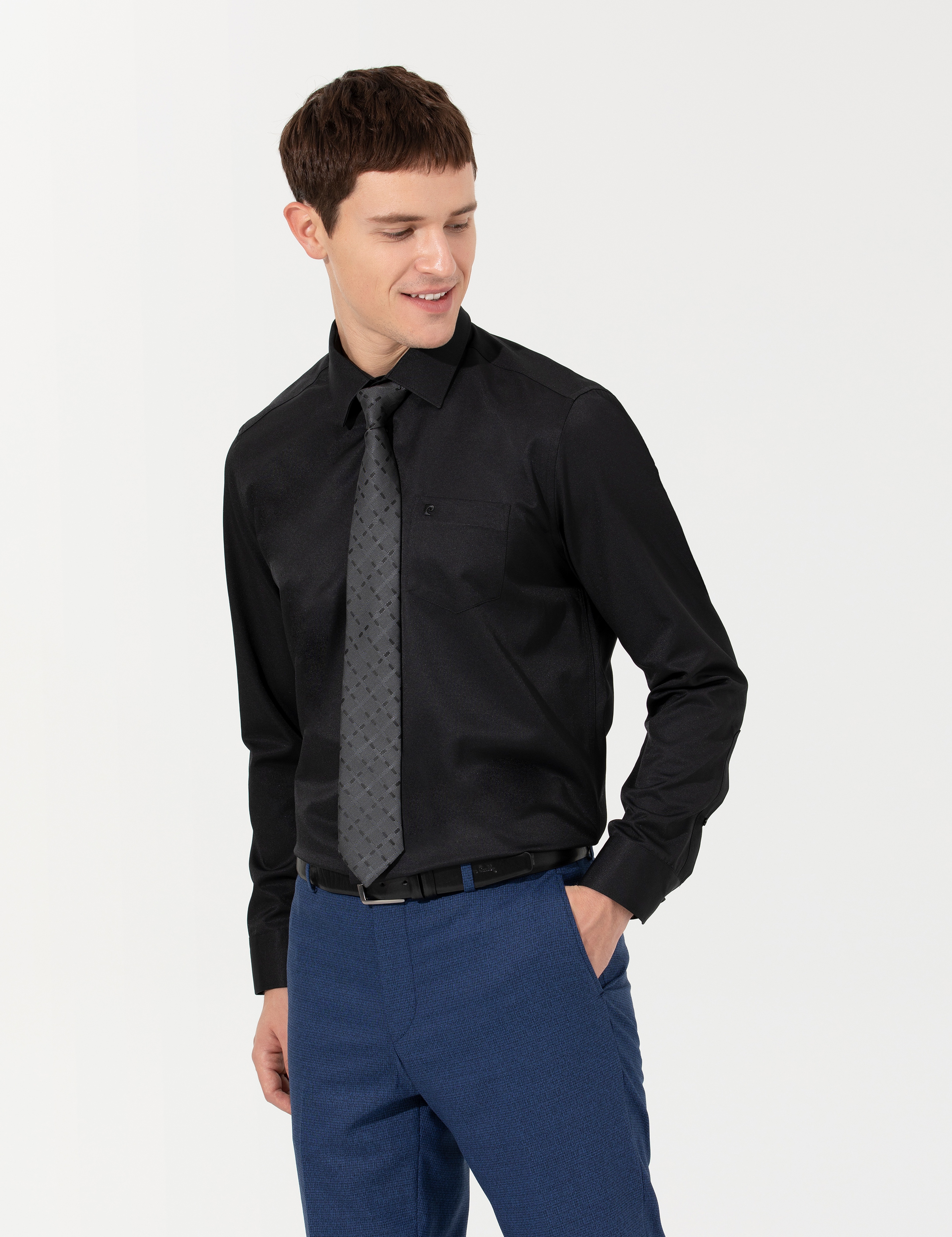 Siyah Regular Fit Uzun Kollu Basic Gömlek - Image 1
