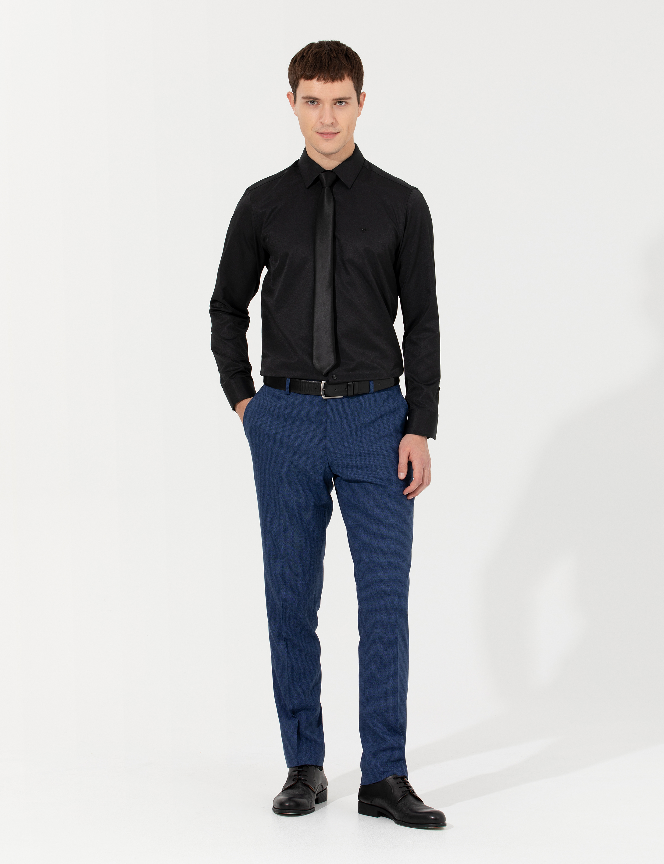 Siyah Slim Fit Uzun Kollu Basic Gömlek - Image 4