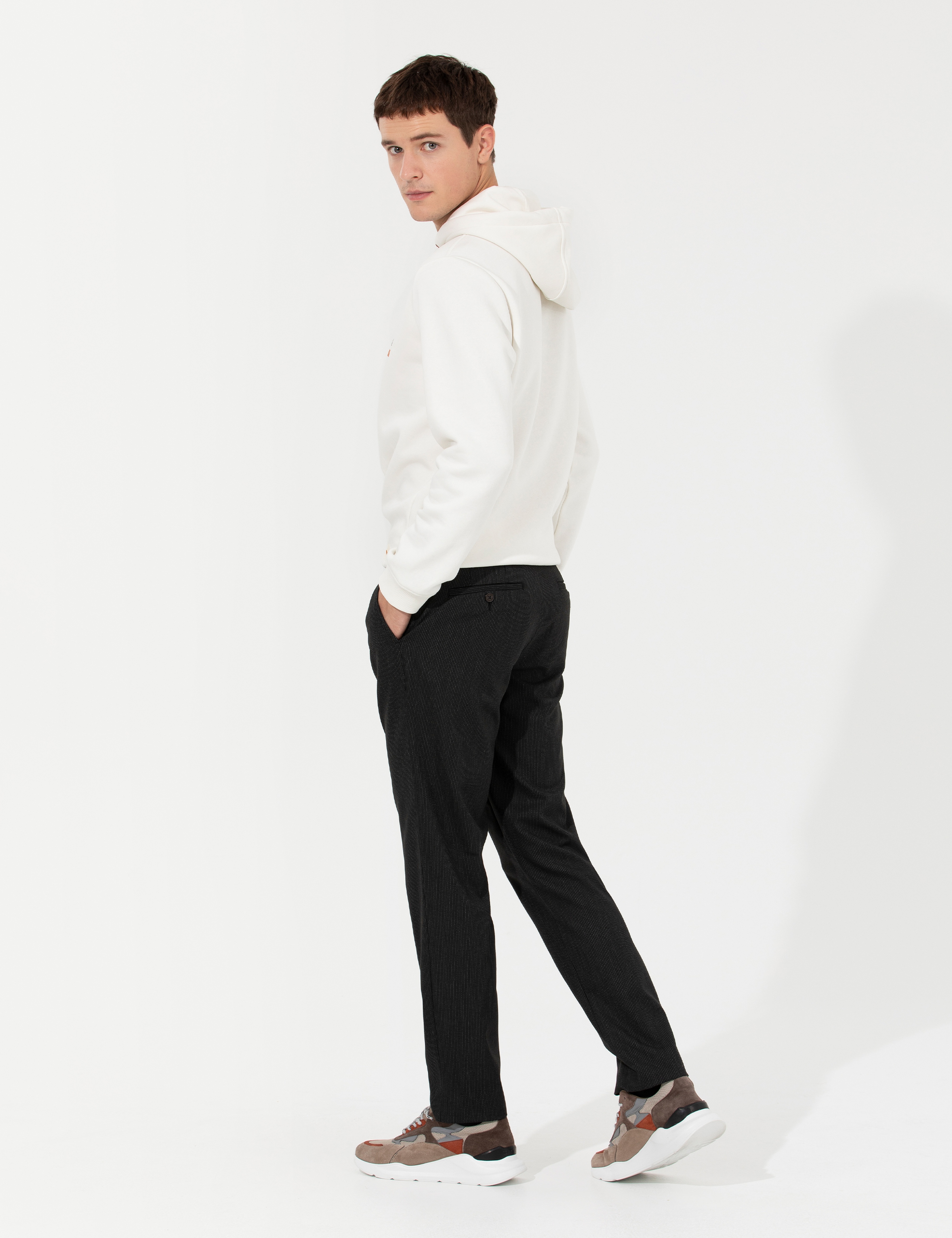 Siyah Slim Fit Kumaş Pantolon