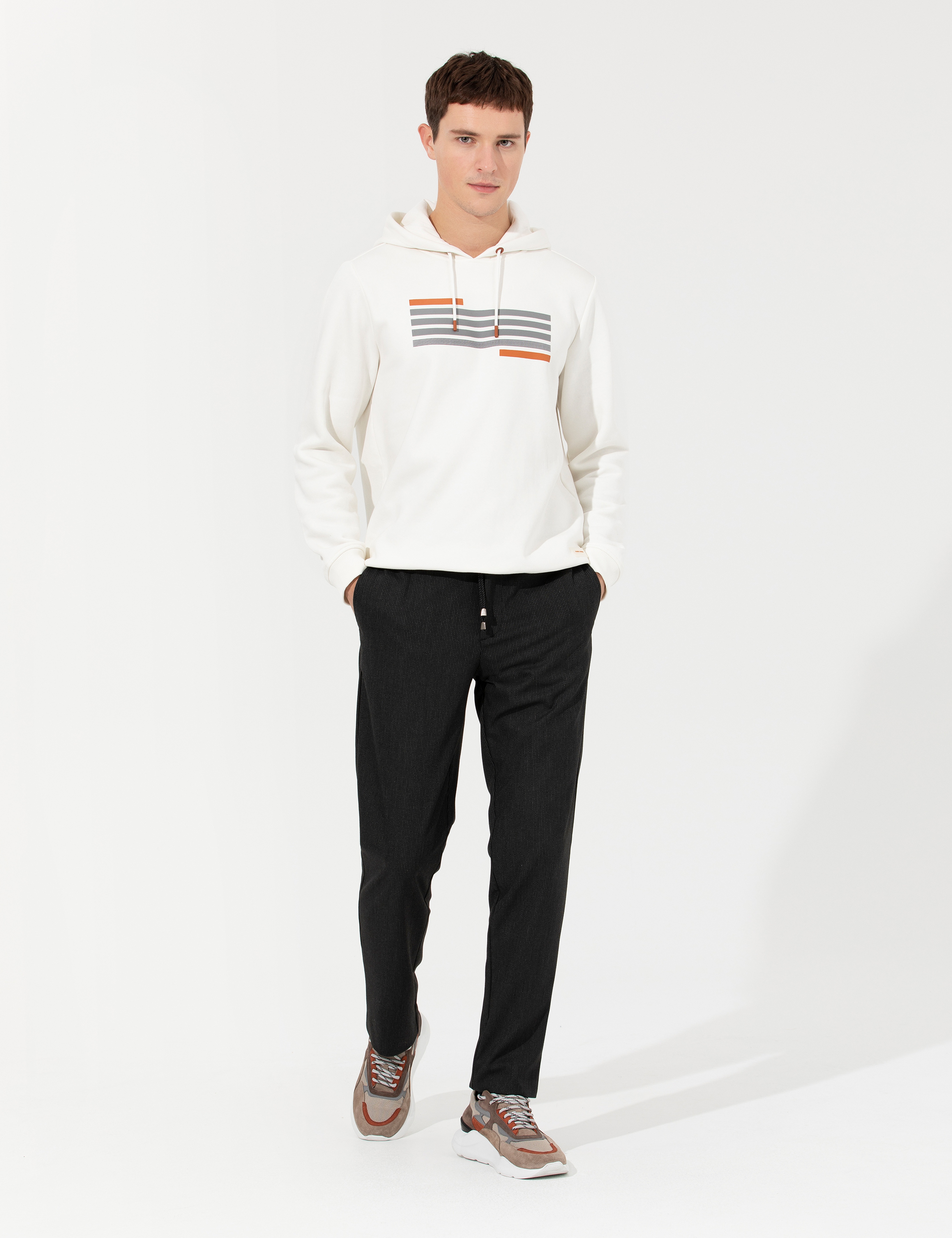 Siyah Slim Fit Kumaş Pantolon - Image 3