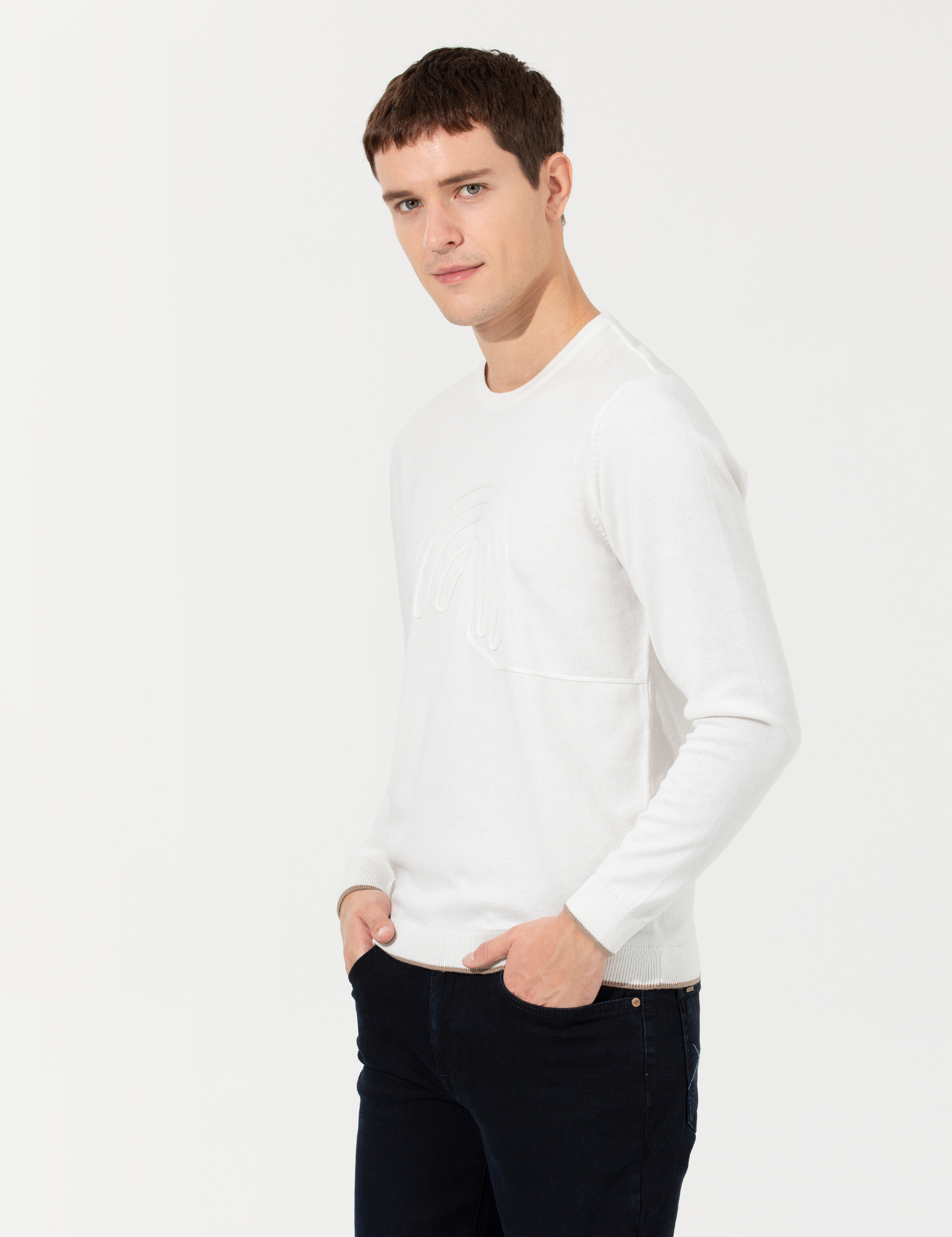 Ekru Regular Fit Bisiklet Yaka Triko Kazak - Image 4