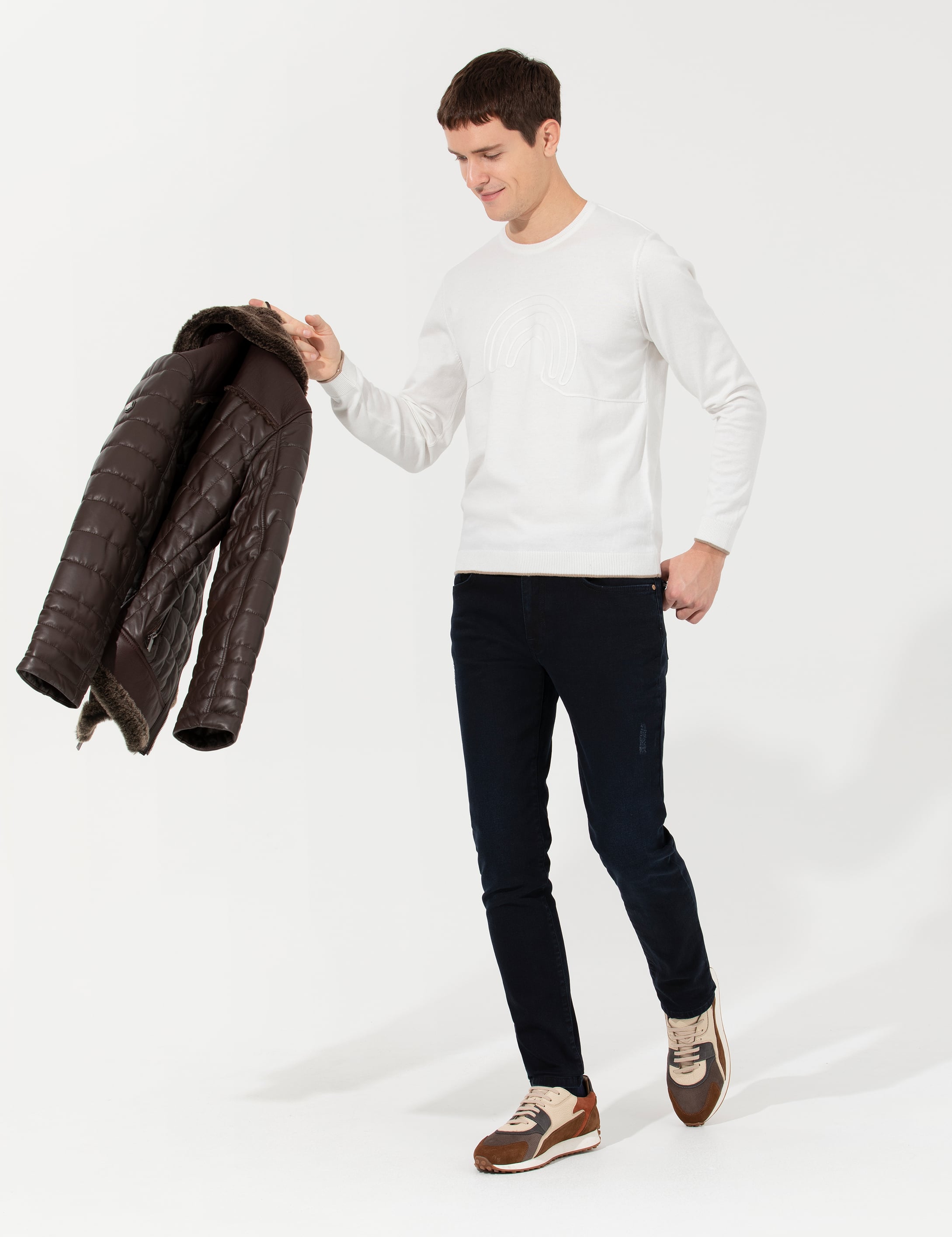 Ekru Regular Fit Bisiklet Yaka Triko Kazak - Image 3