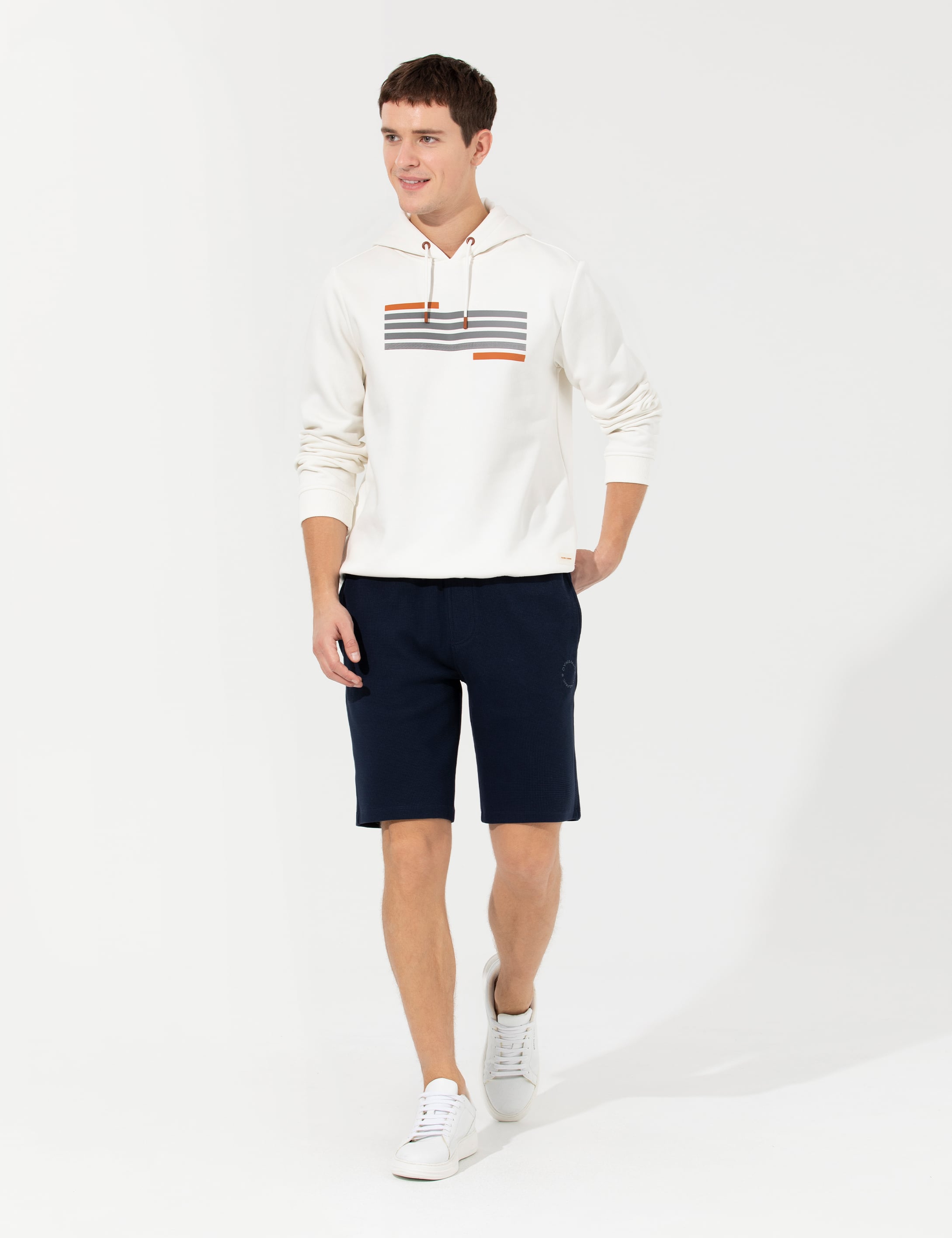 Lacivert Slim Fit Örme Şort