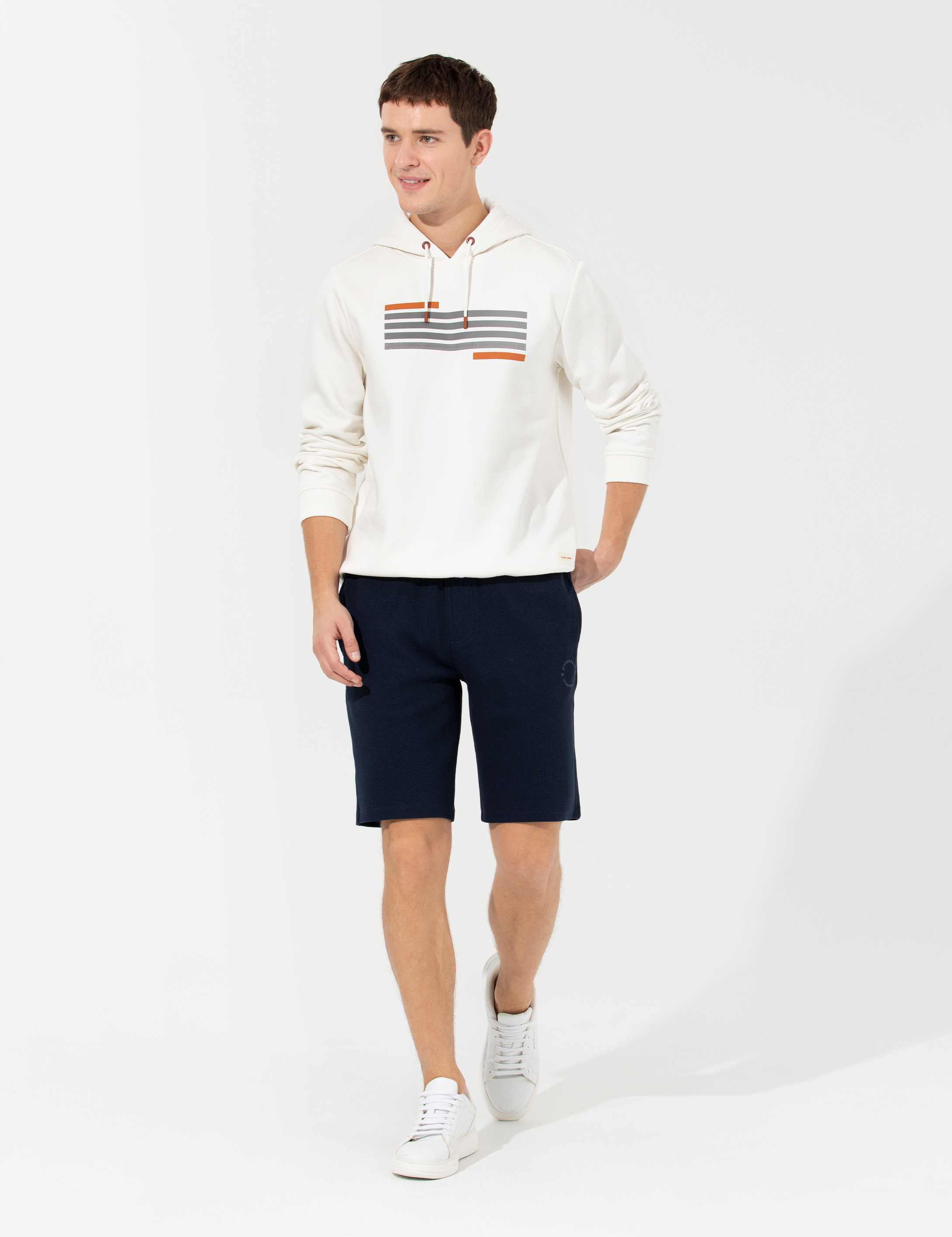 Lacivert Slim Fit Örme Şort