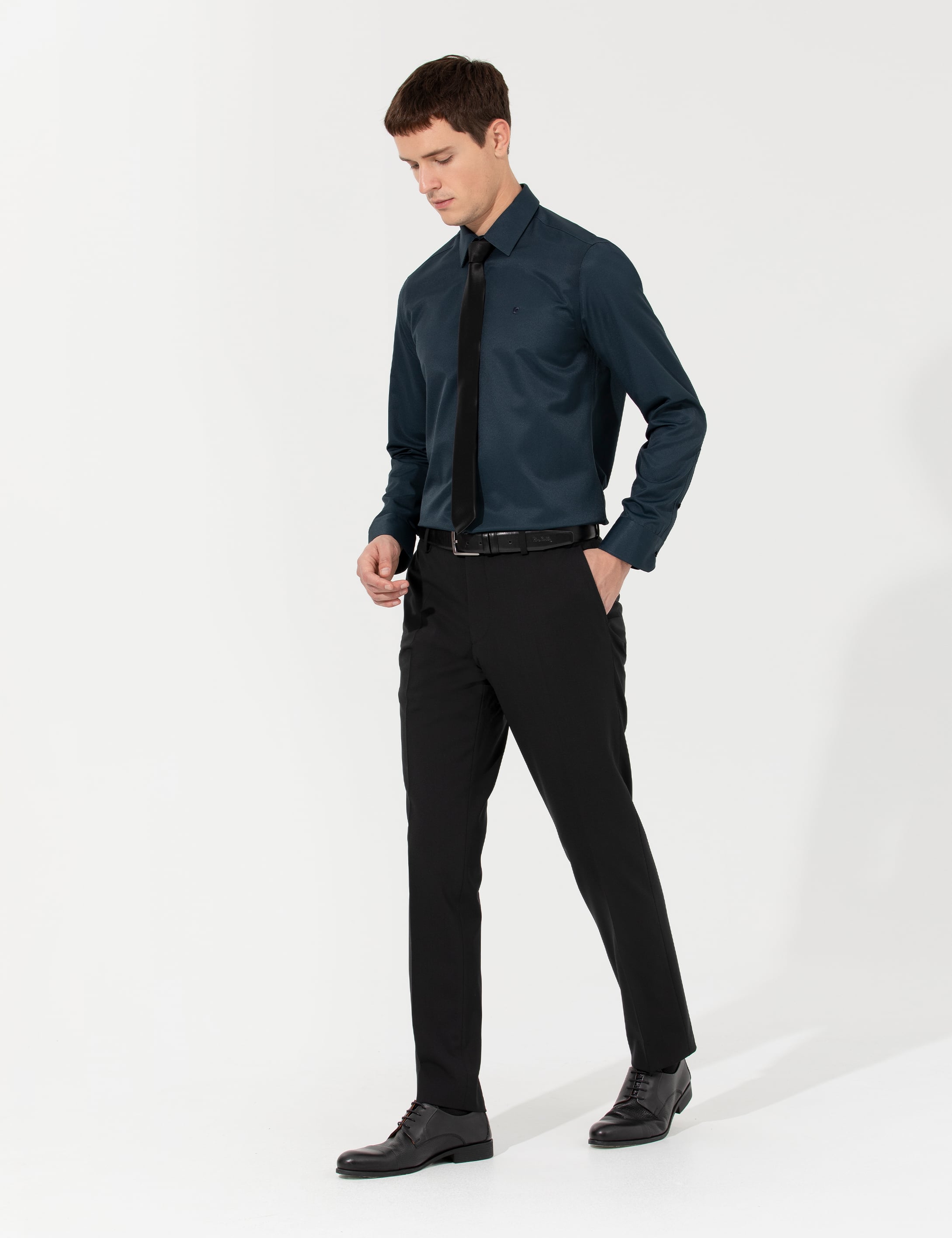 Lacivert Slim Fit Uzun Kollu Basic Gömlek