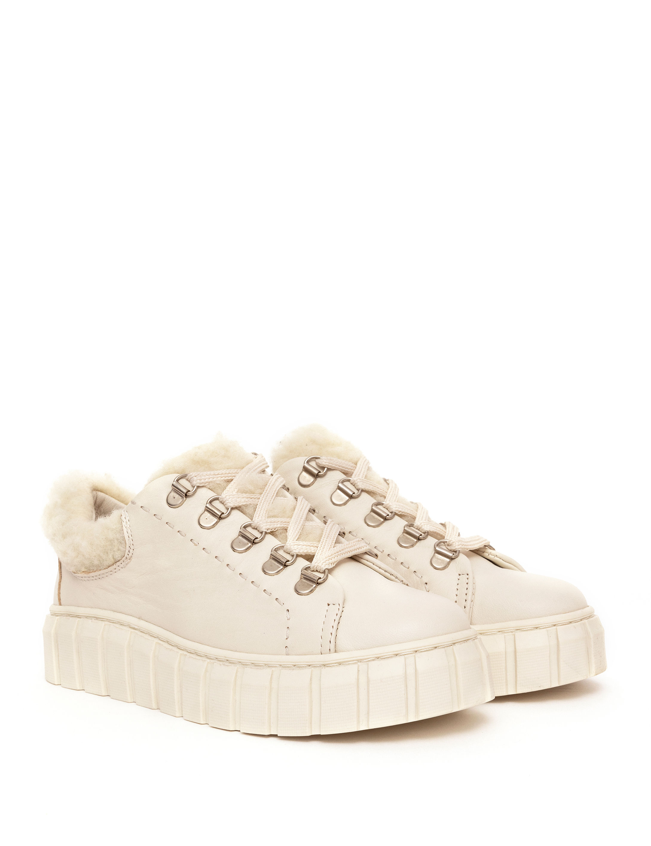 Beyaz Sneaker - Image 2