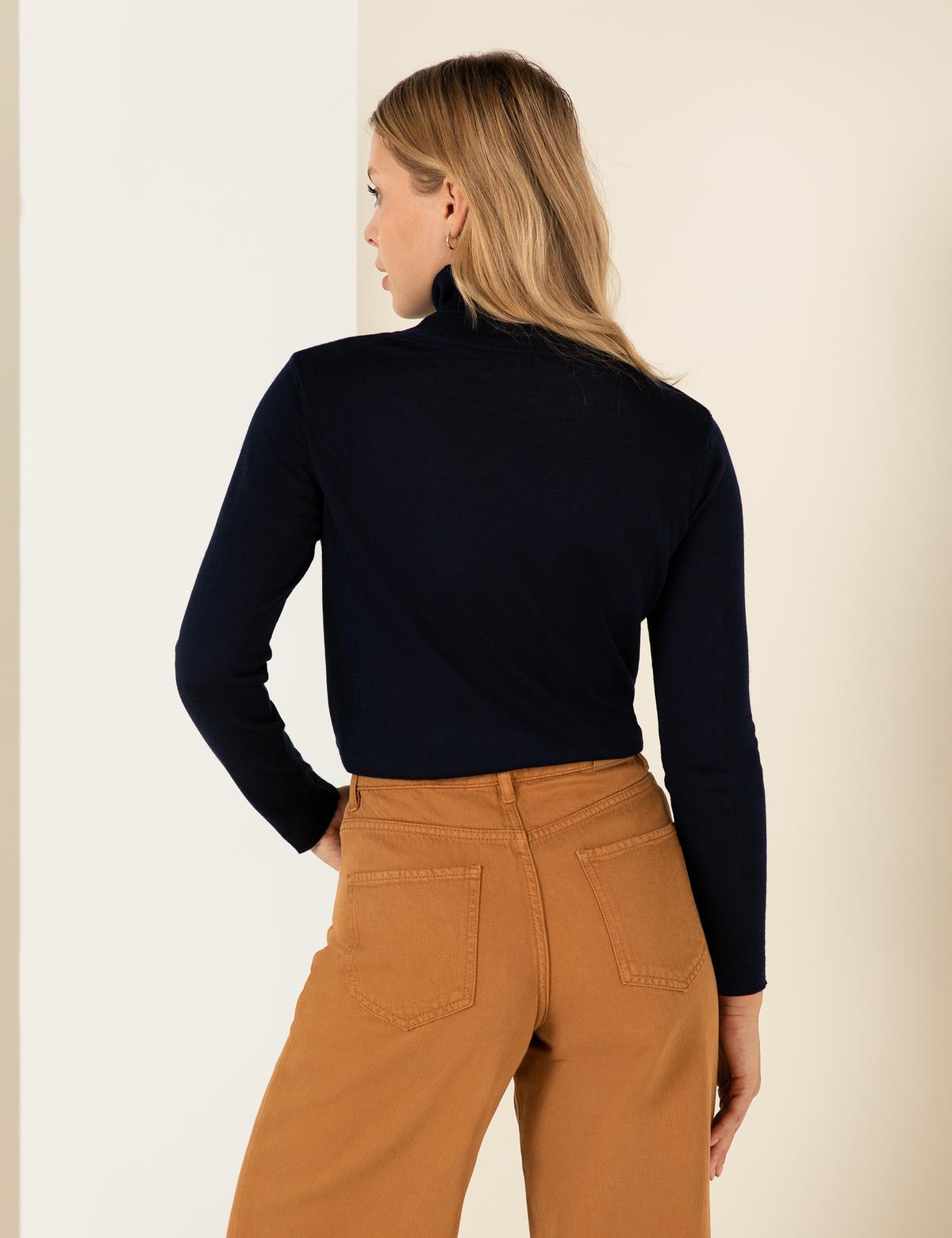 Balıkçı Yaka Lacivert Comfort Fit Kazak - 50244874023