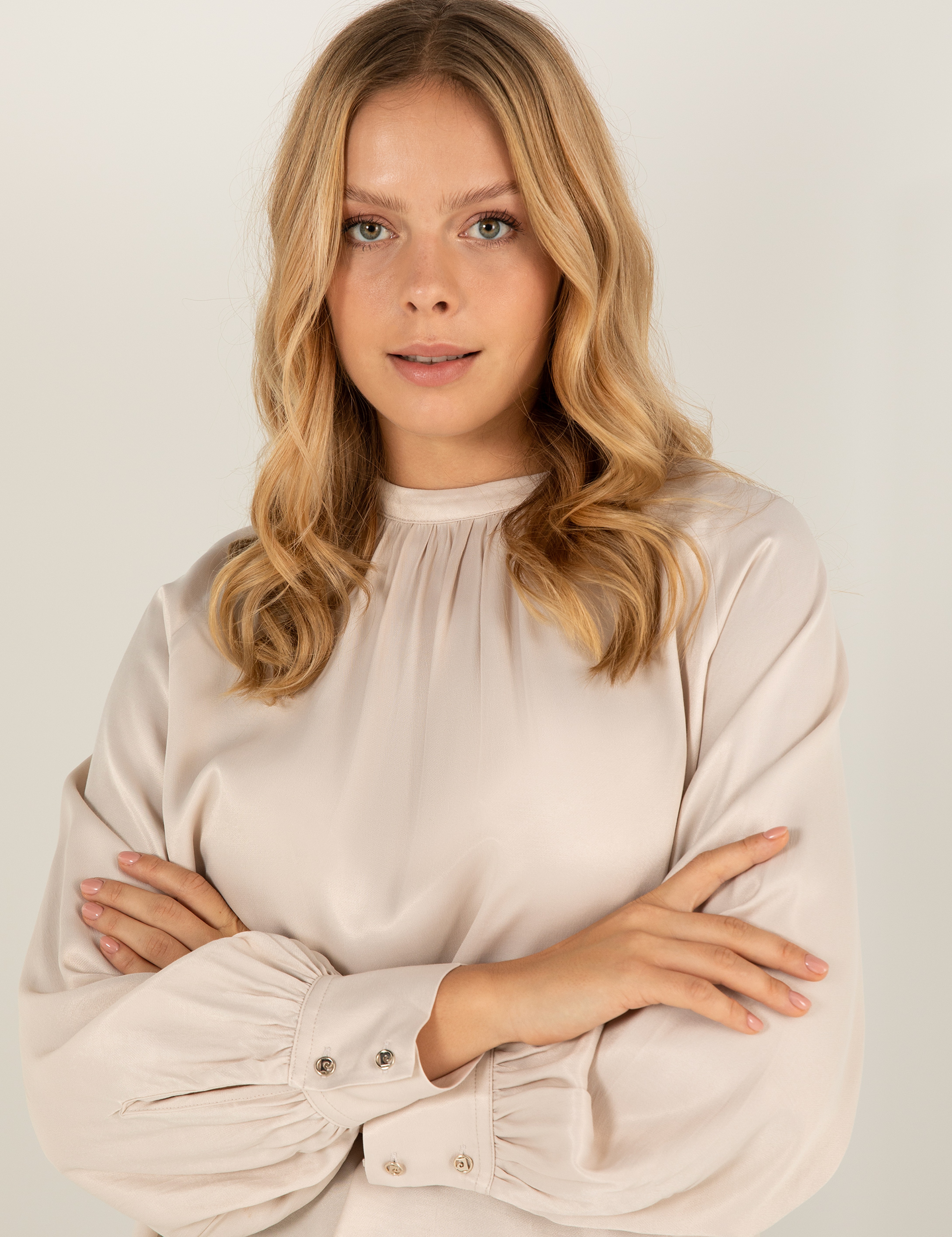 Krem Comfort Fit Bluz - Image 3