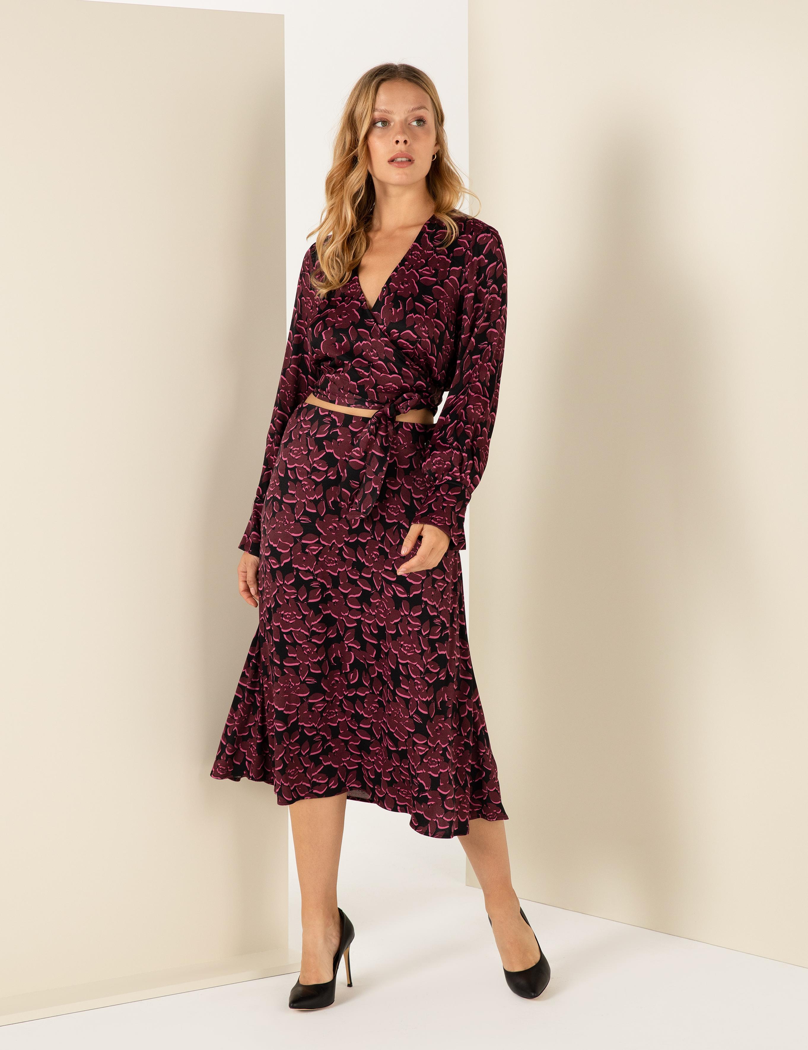 Siyah A Kesim Dokuma Etek