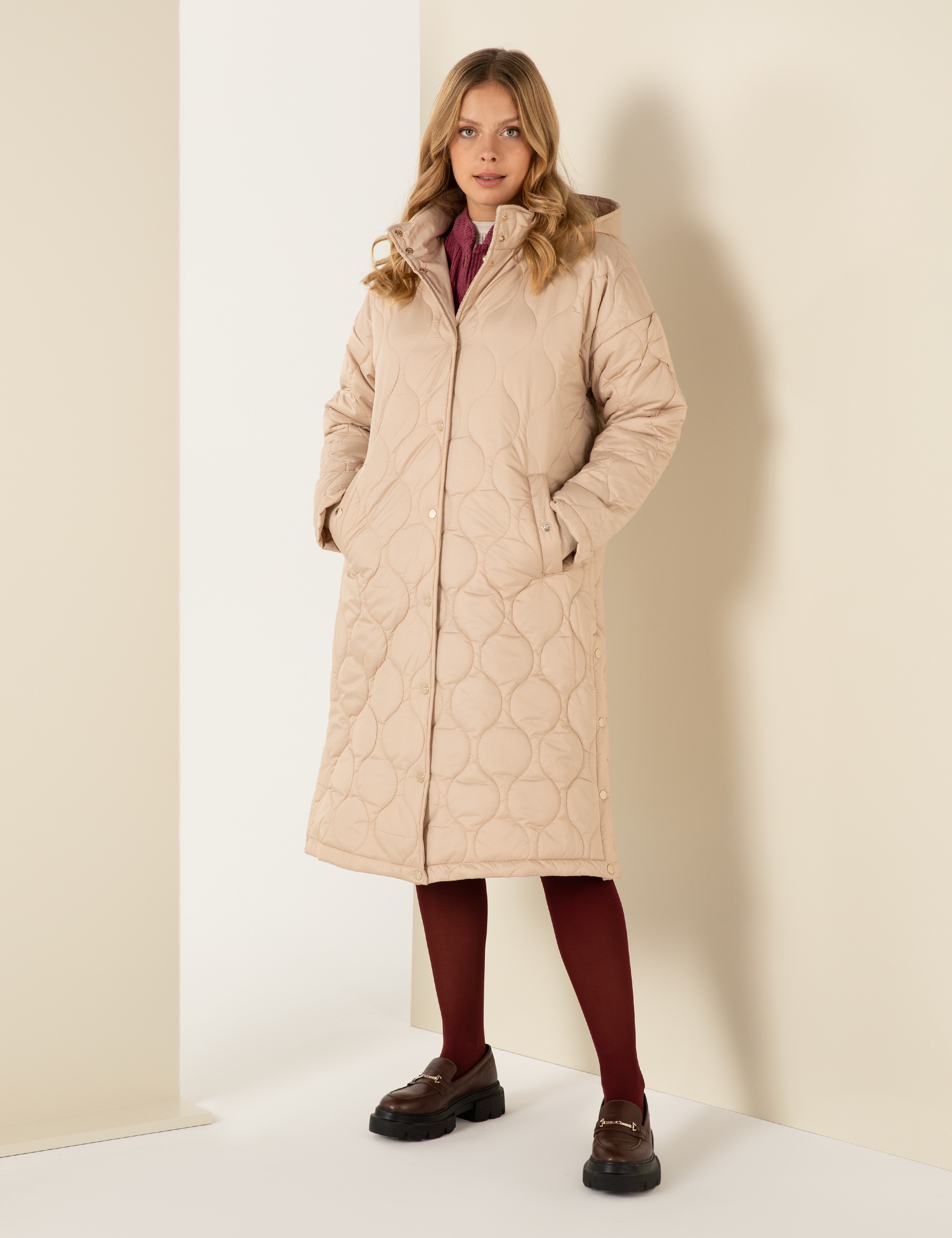 Bej Oversize Mont - Image 1