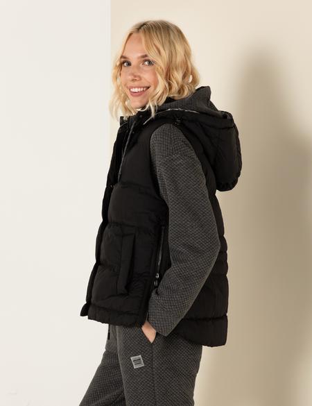 Siyah Comfort Fit Yelek - 50260224003