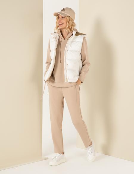 Beyaz Comfort Fit Yelek - 50260224012