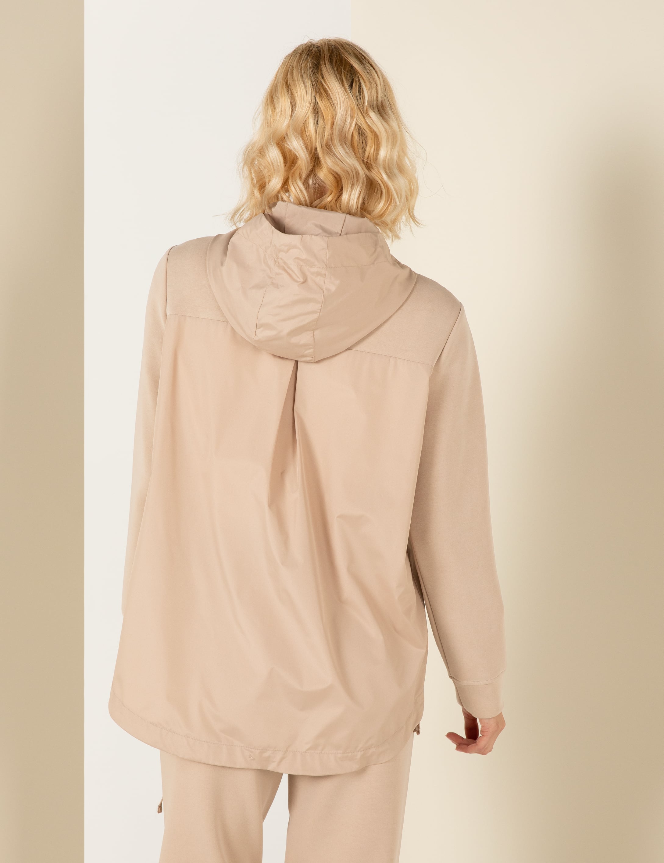 Bej Regular Fit Kapüşonlu Sweatshirt