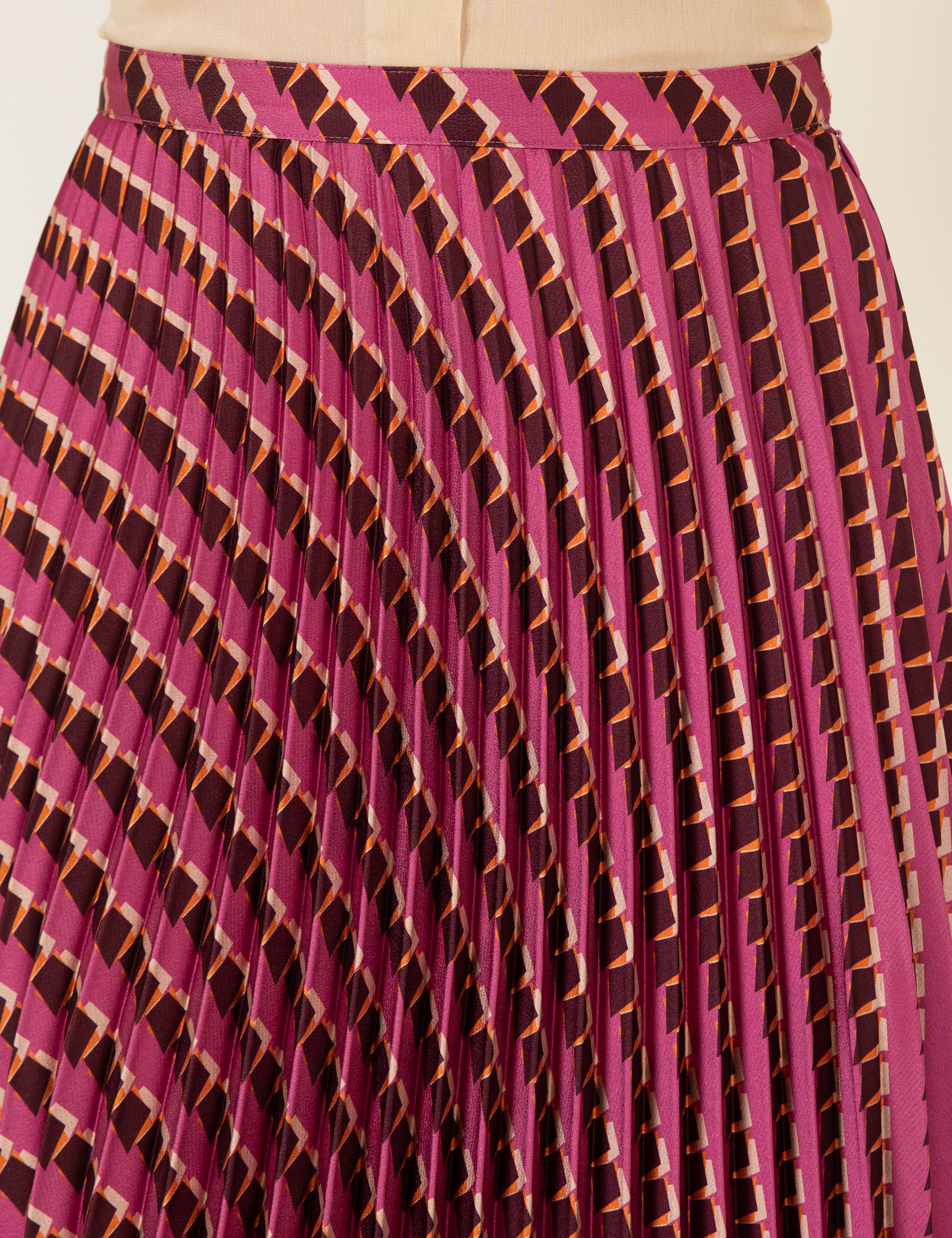 Pierre Cardin Pembe Pileli Etek görsel 5
