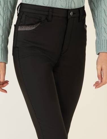Siyah Cep Detaylı Slim Fit Spor Pantolon