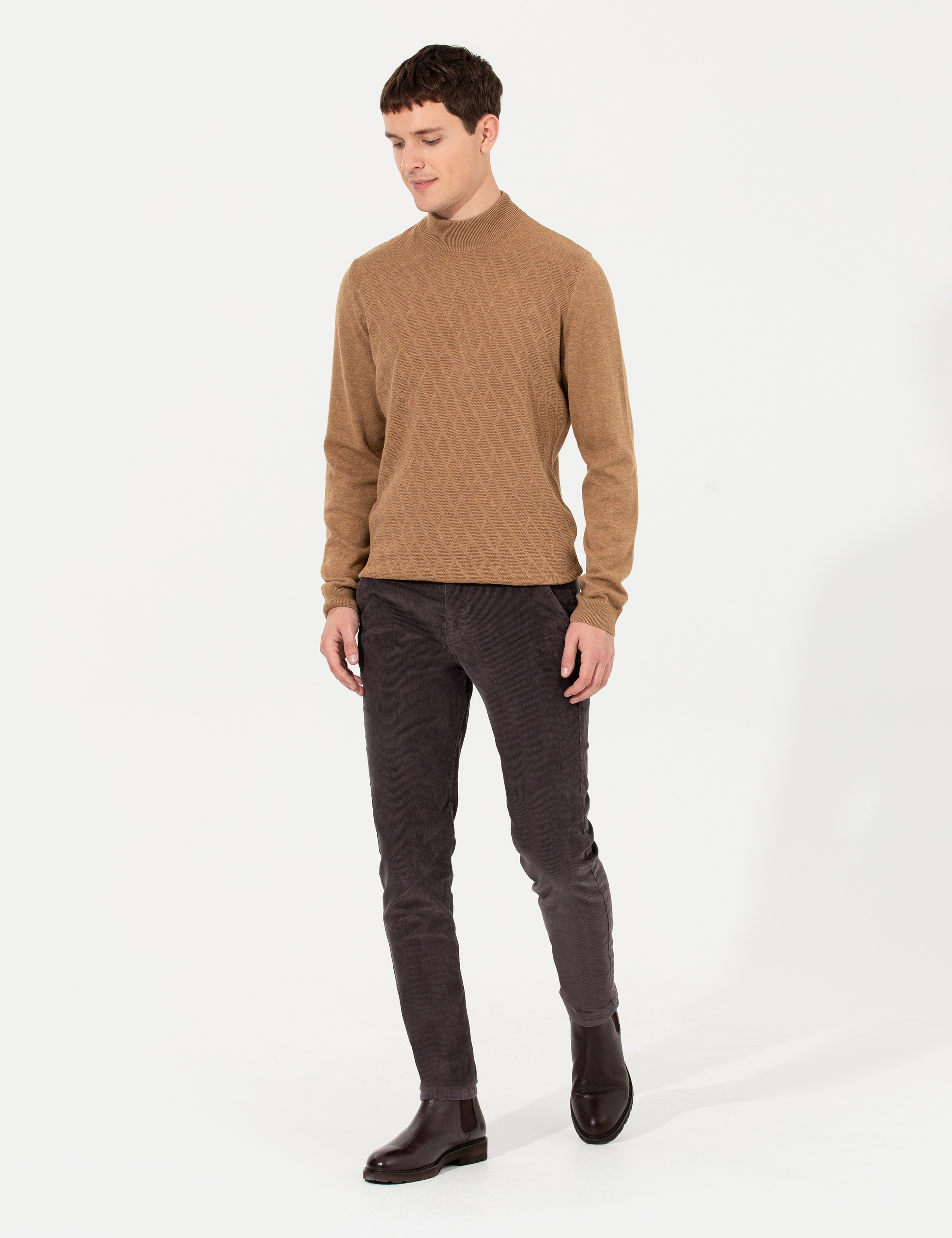 Koyu Gri Slim Fit Kadife Kanvas Pantolon - Image 1