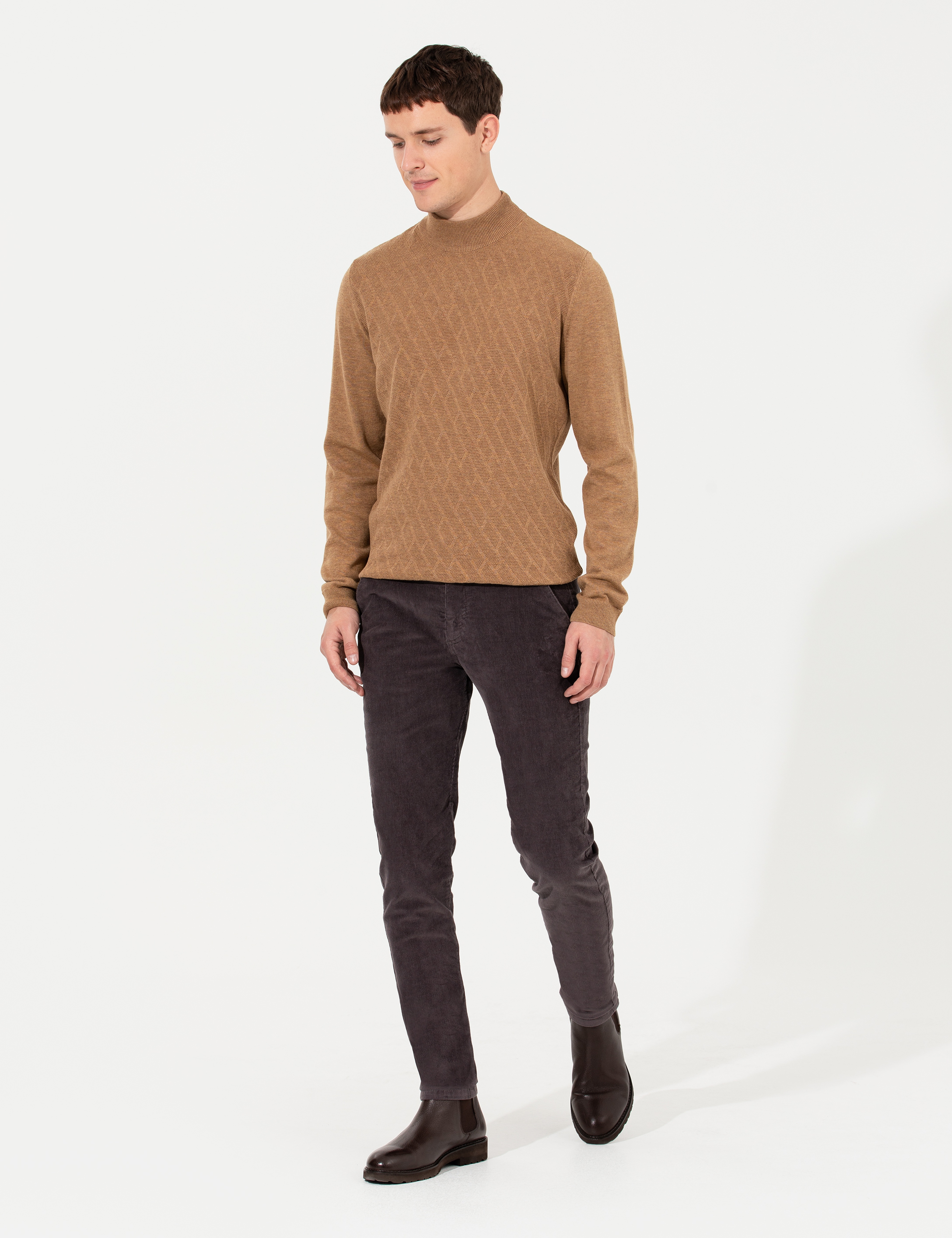 Koyu Gri Slim Fit Kadife Kanvas Pantolon