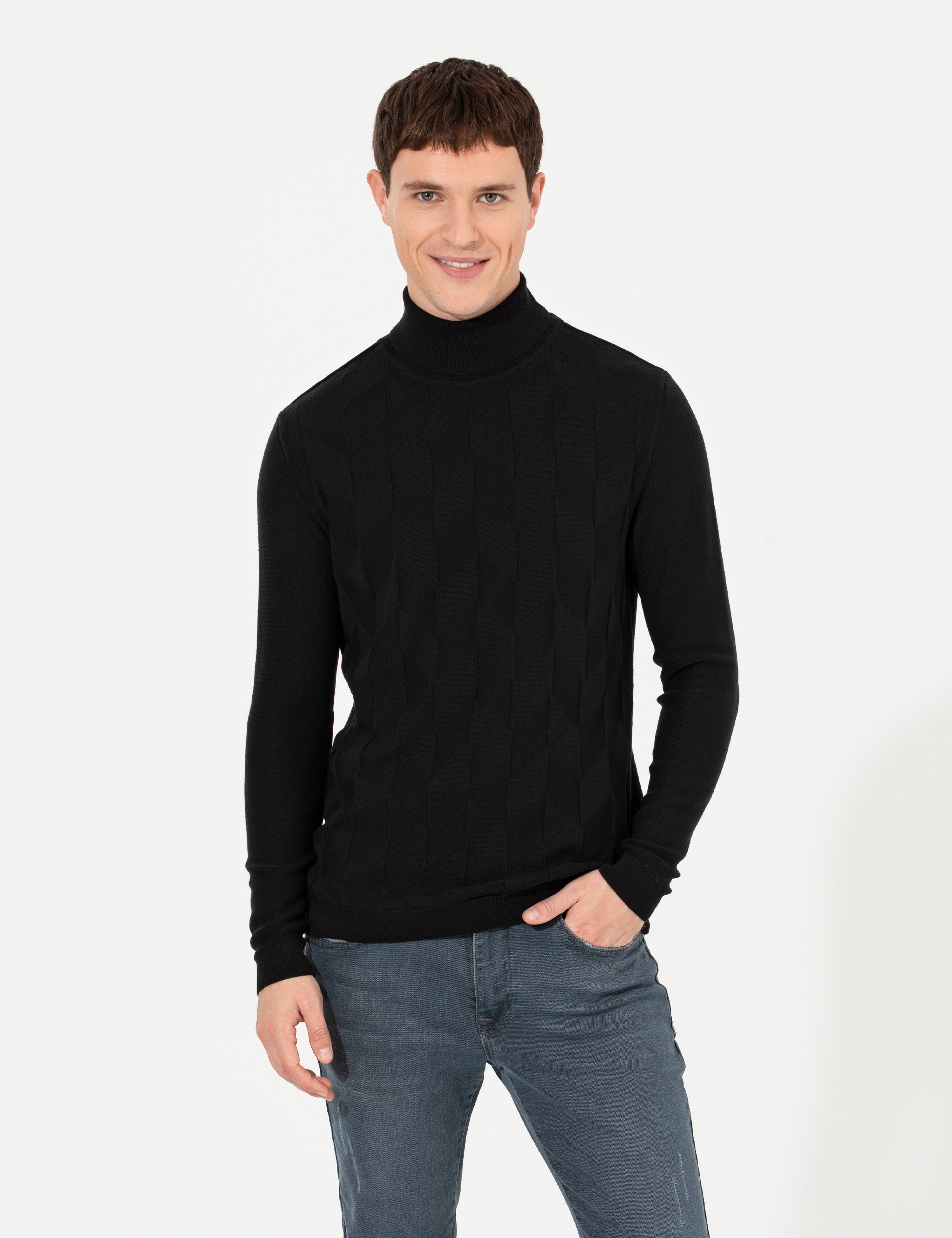 Siyah Slim Fit Balıkçı Yaka Triko Kazak - Image 3