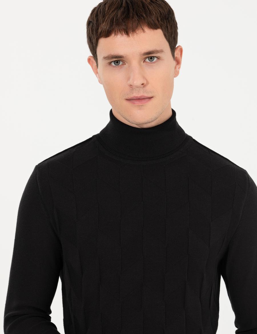 Siyah Slim Fit Balıkçı Yaka Triko Kazak