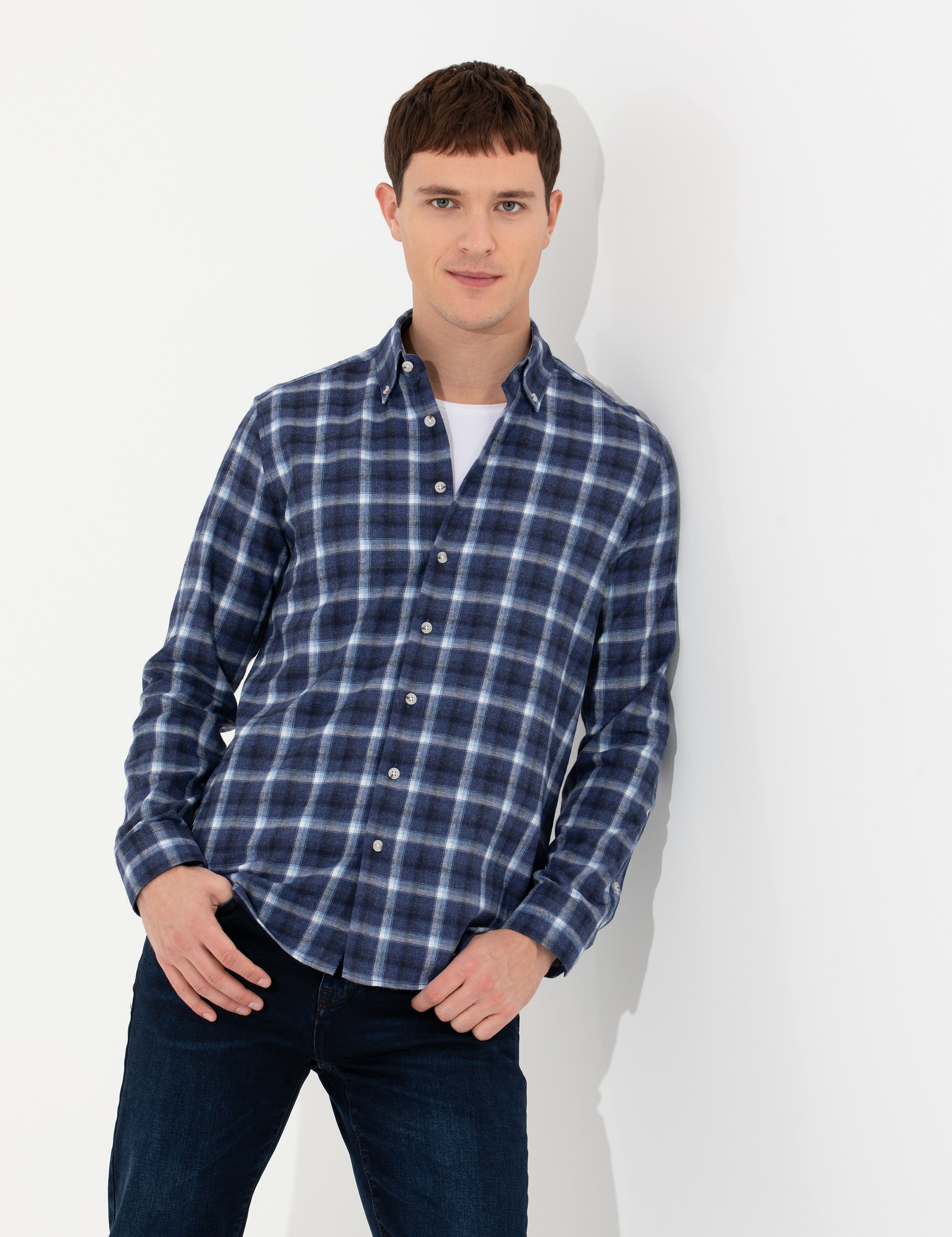Lacivert Slim Fit Uzun Kollu Gömlek - Image 1