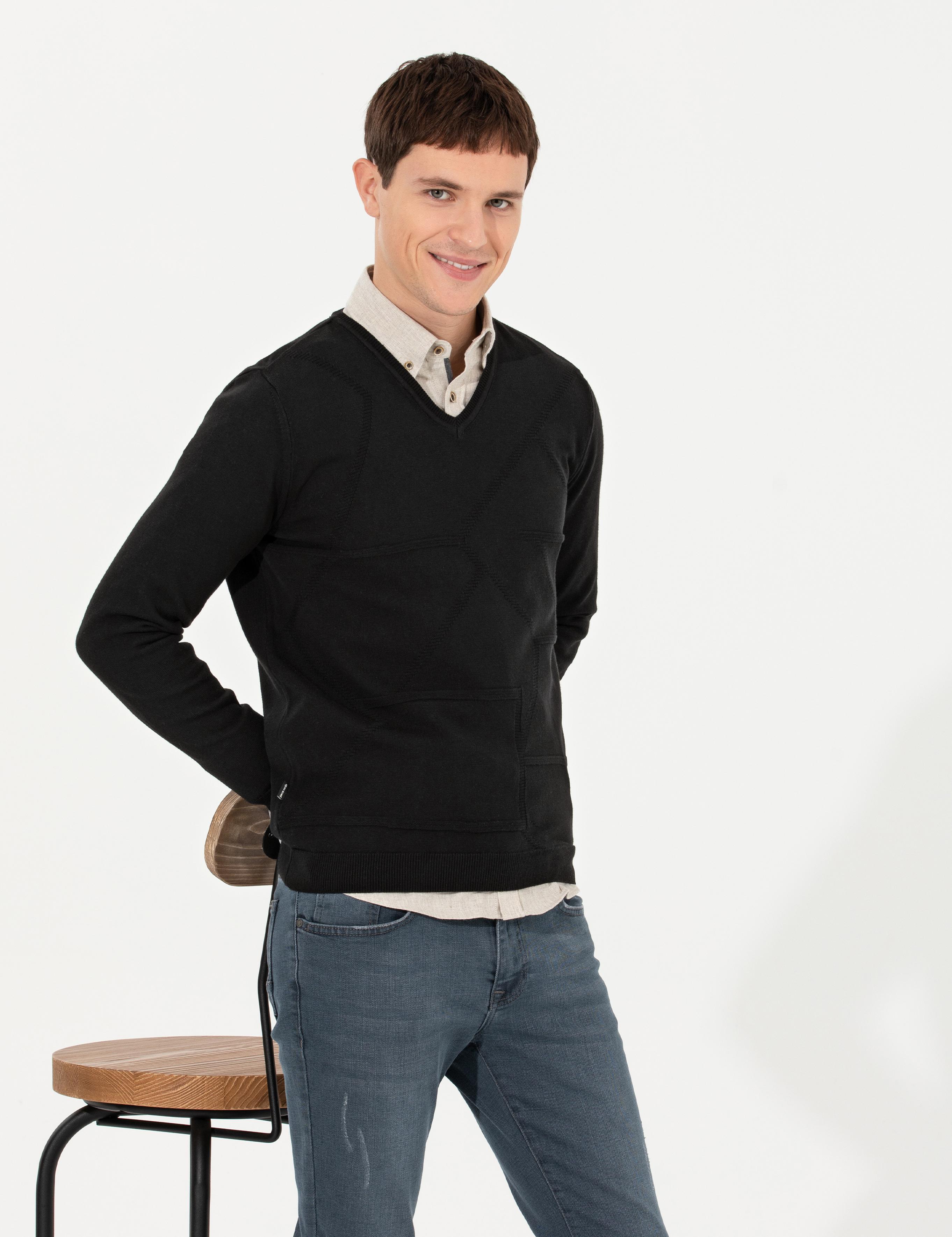 Siyah Slim Fit V Yaka Triko Kazak