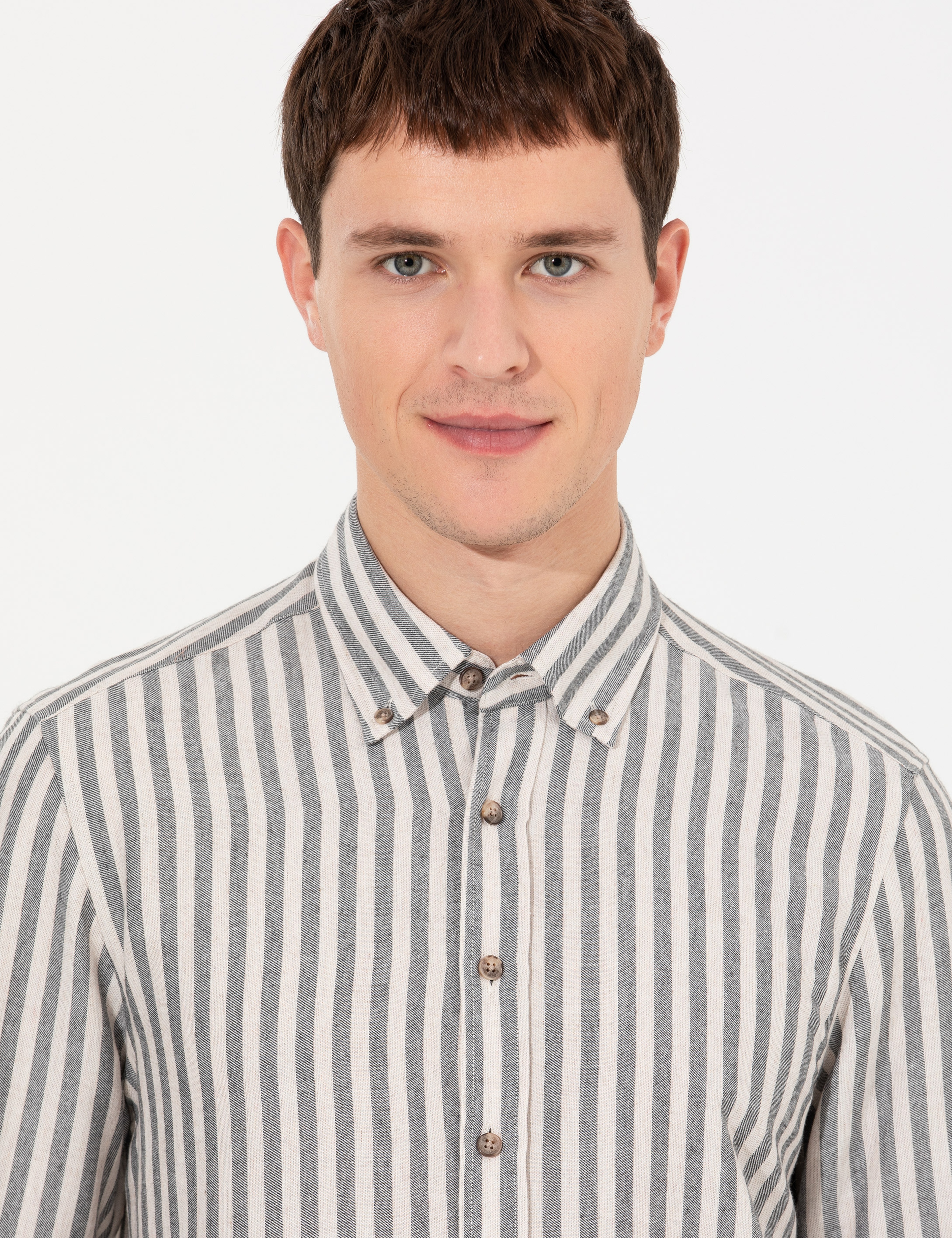 Bej Regular Fit Uzun Kollu Gömlek - Image 4