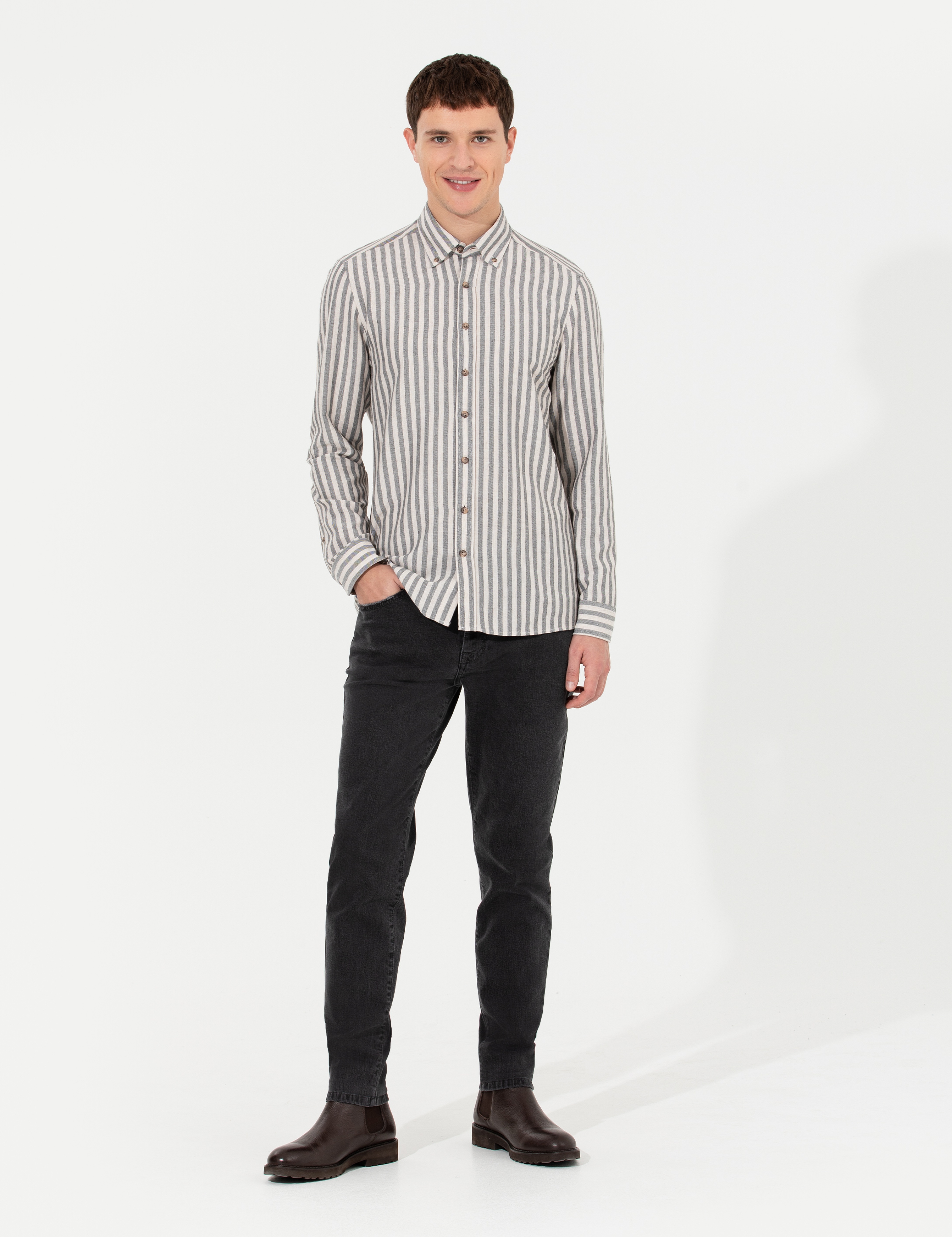 Bej Regular Fit Uzun Kollu Gömlek - Image 2