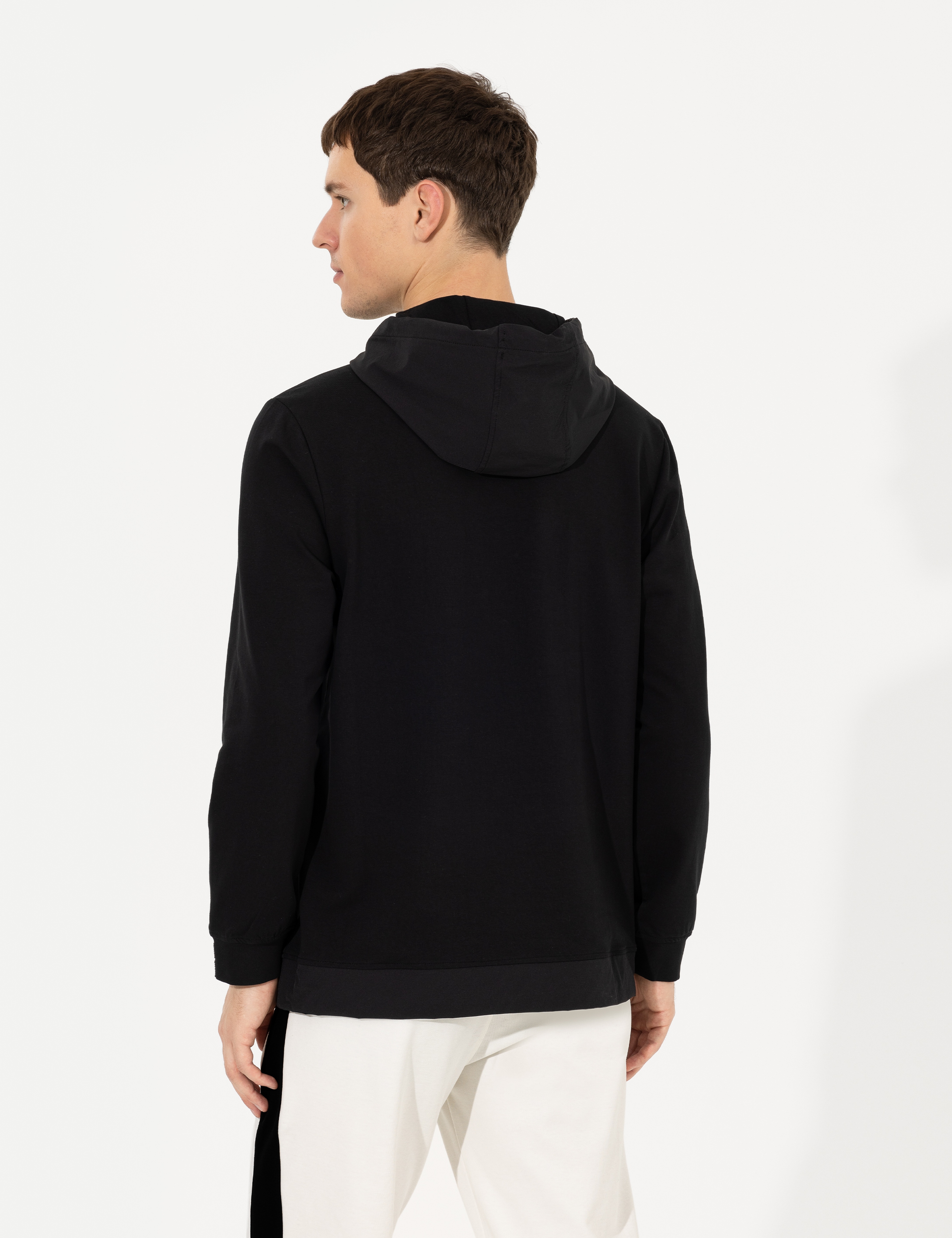 Siyah Kapüşonlu Sweatshirt