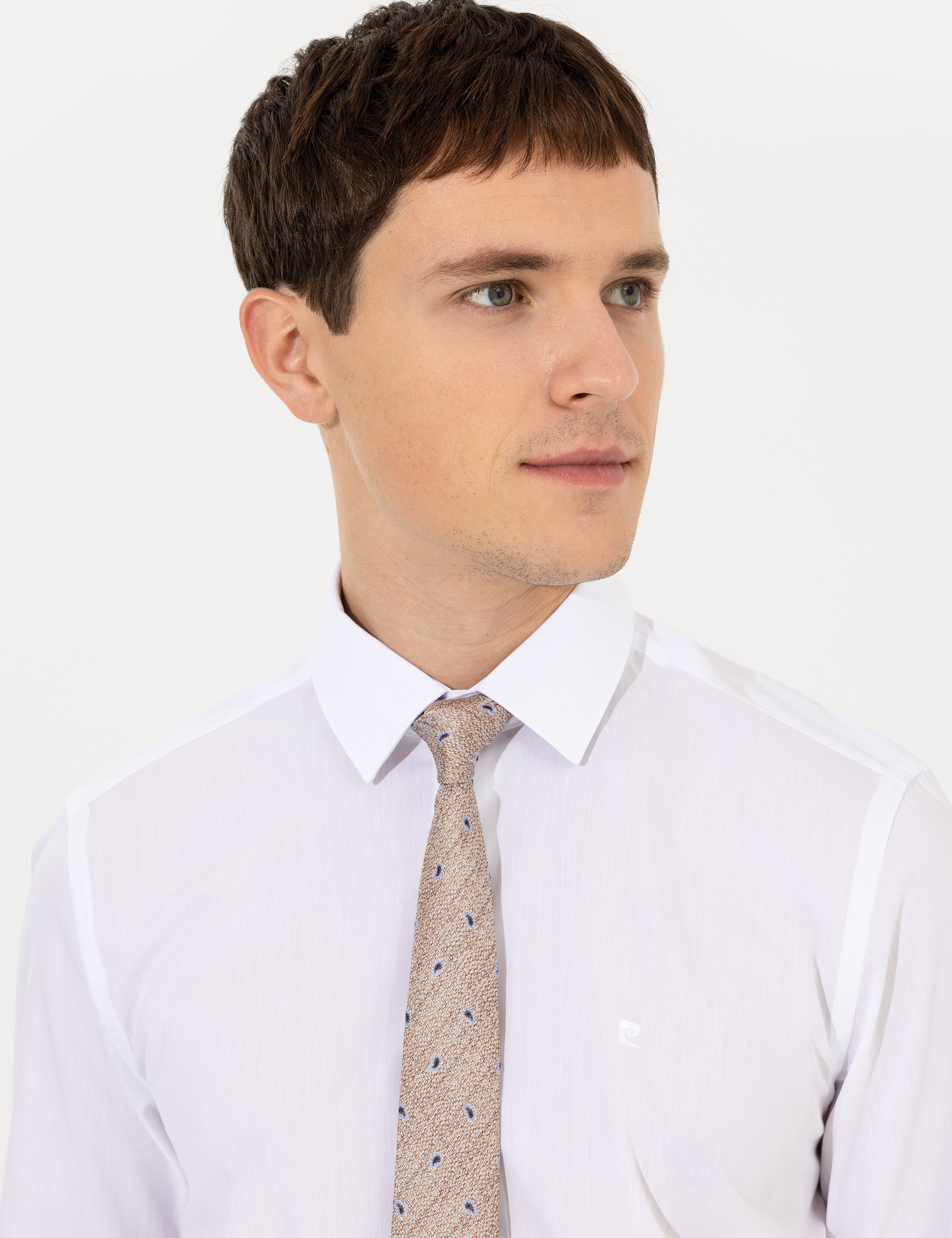Beyaz Slim Fit Uzun Kollu Klasik Gömlek - Image 2