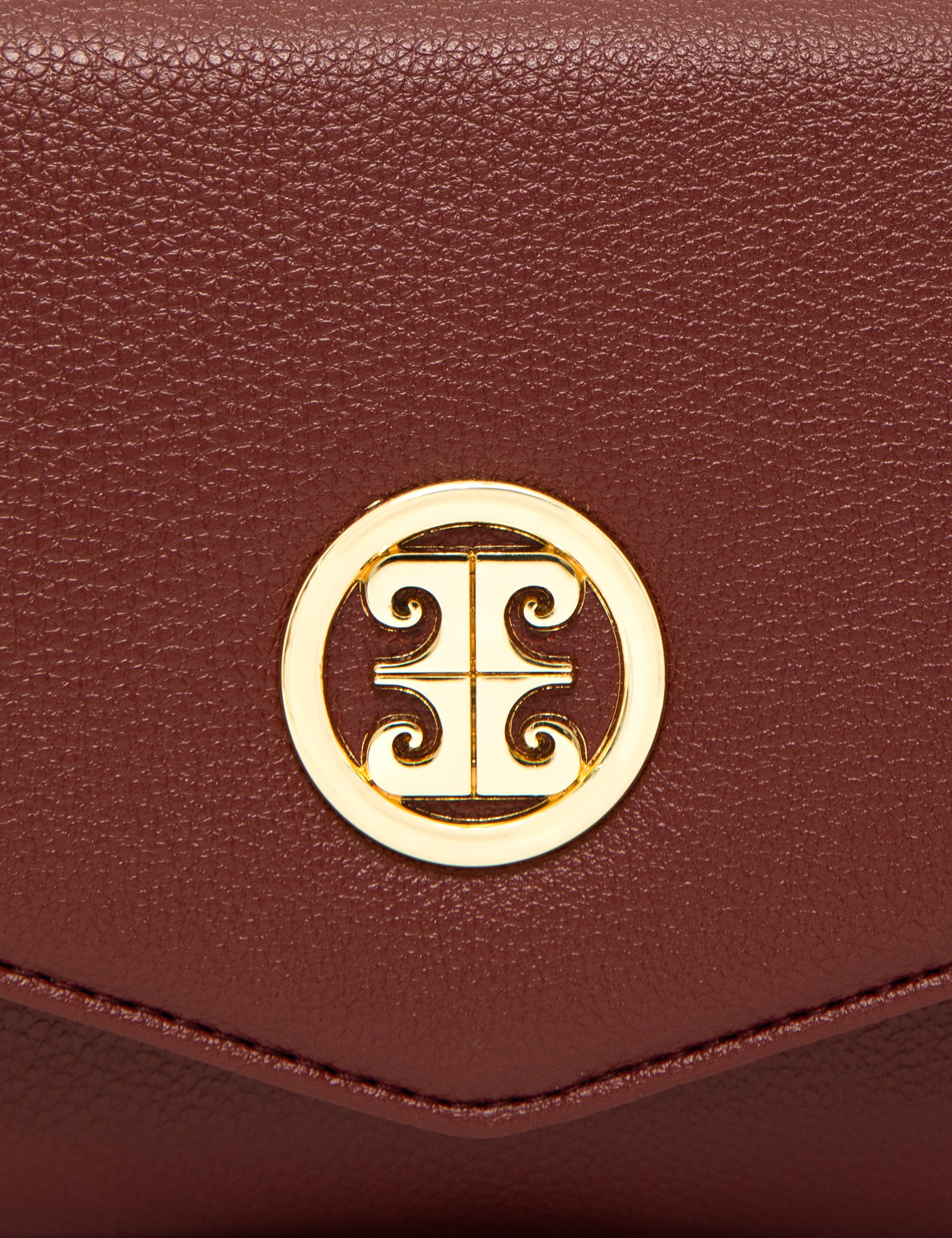 Bordo El Çantası
