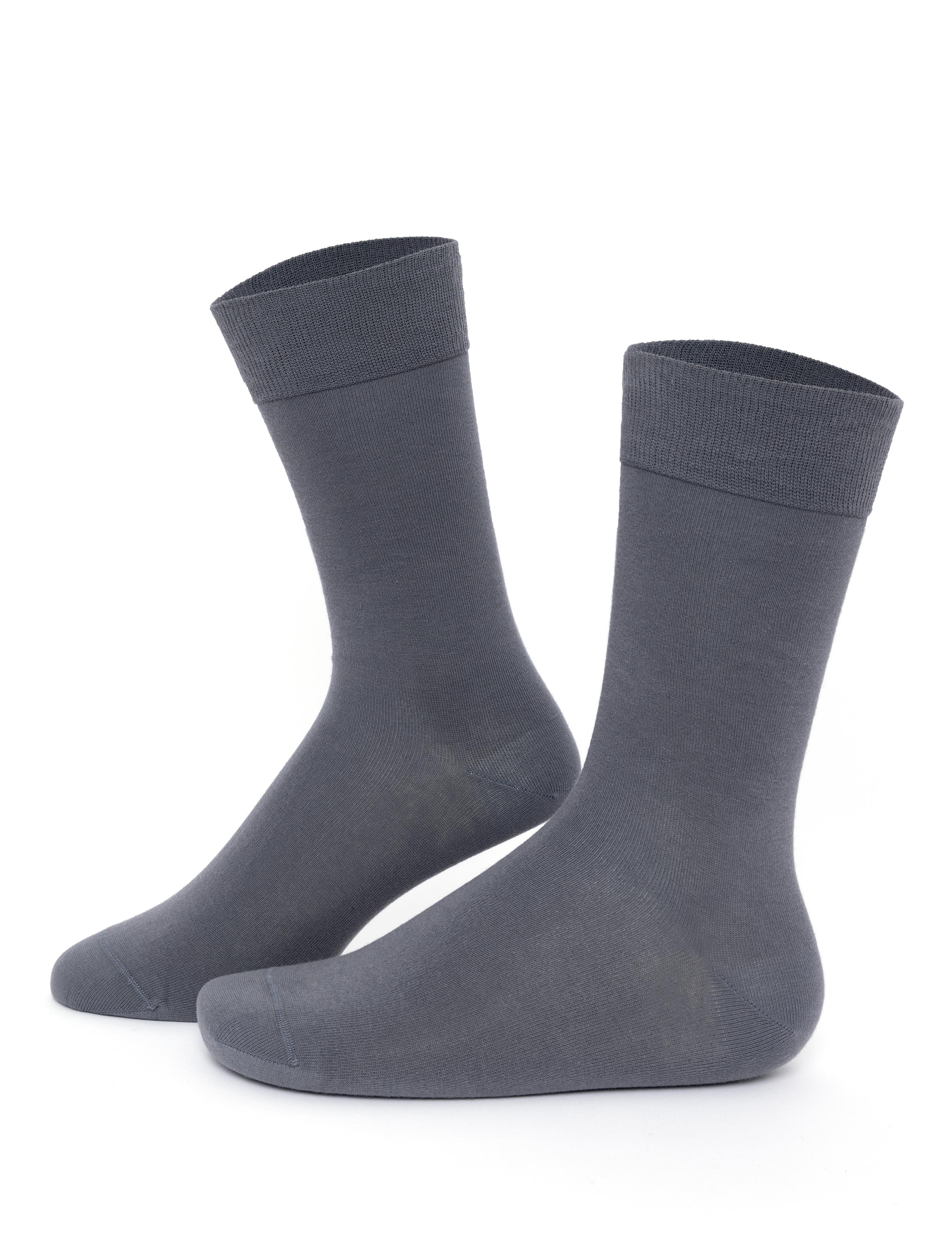 Gri Çorap