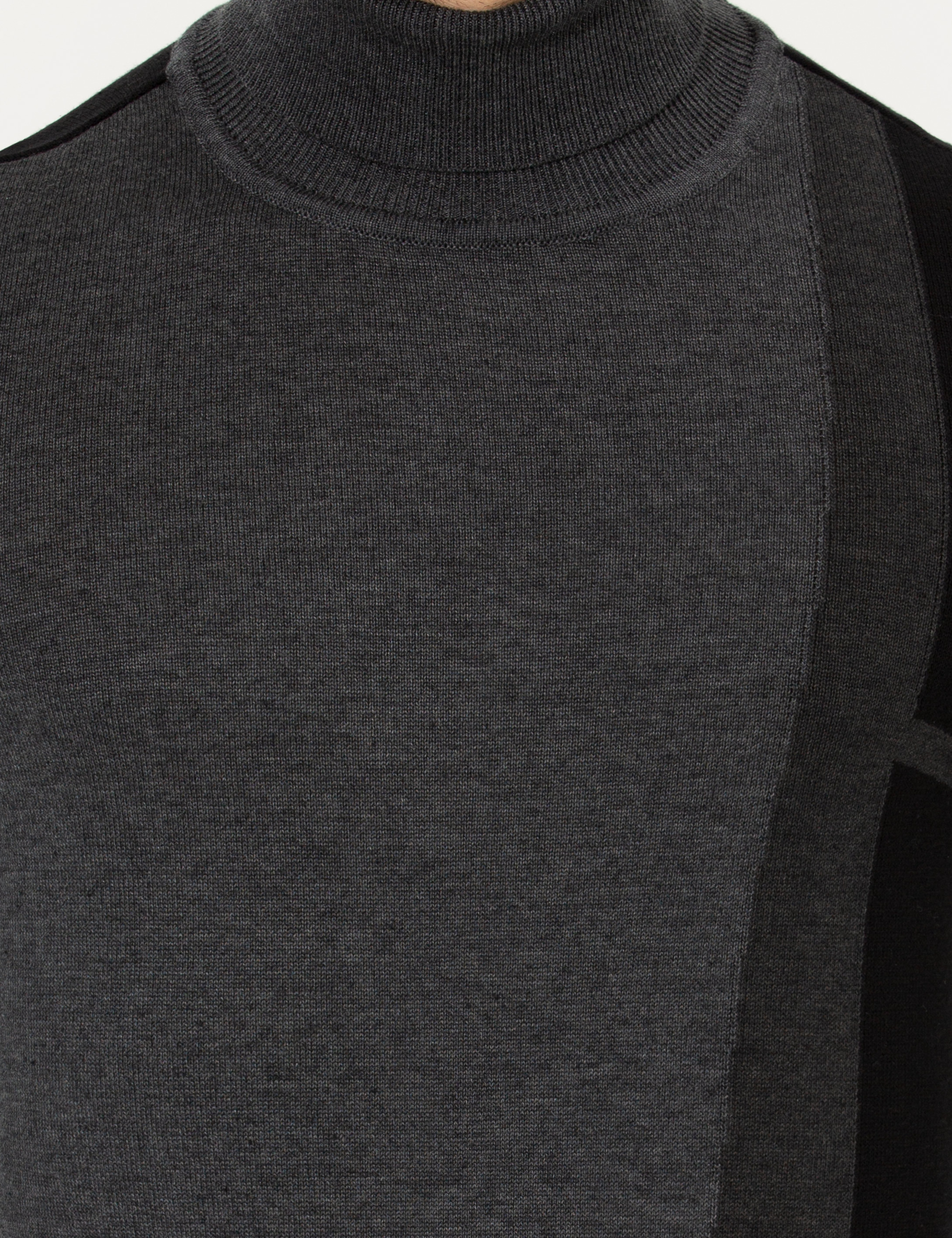 Gri Slim Fit Balıkçı Yaka Triko Kazak - Image 6