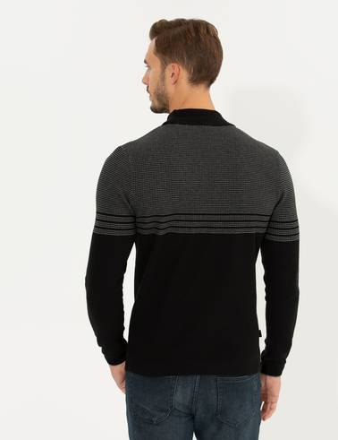 Siyah Slim Fit Yarım Balıkçı Yaka Triko Kazak
