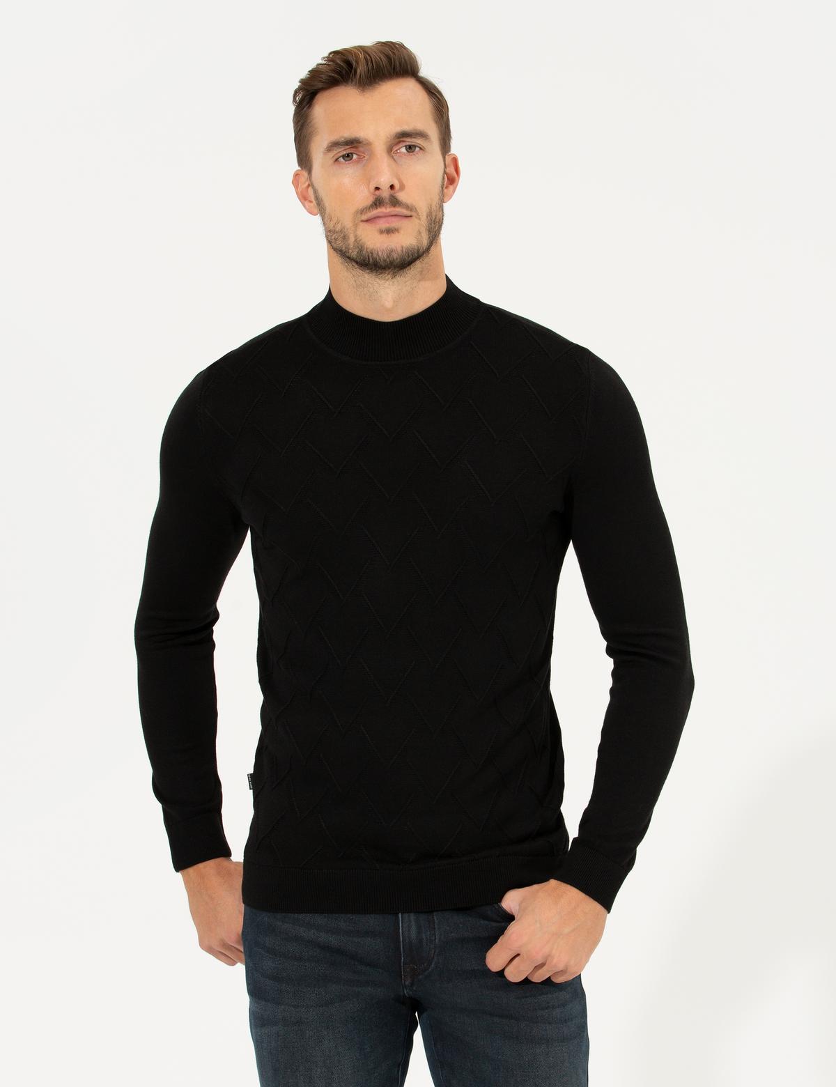 Siyah Slim Fit Balıkçı Yaka Triko Kazak