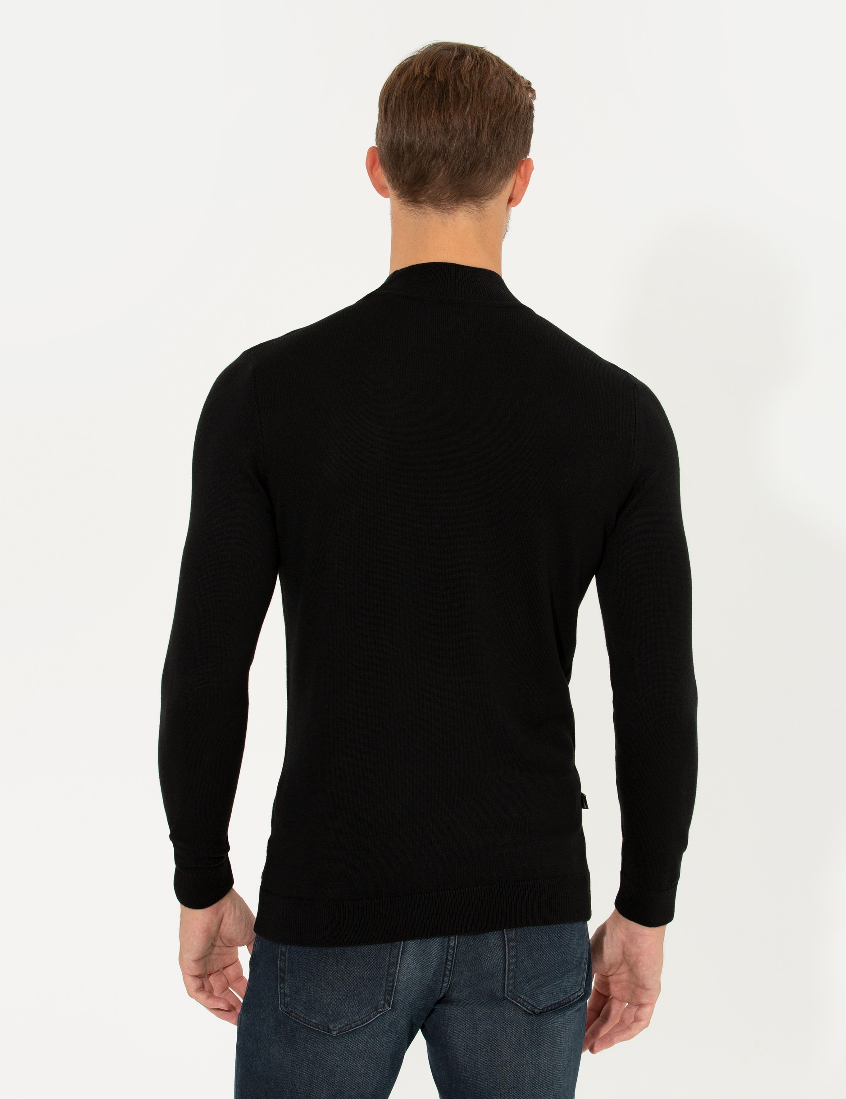 Siyah Slim Fit Balıkçı Yaka Triko Kazak