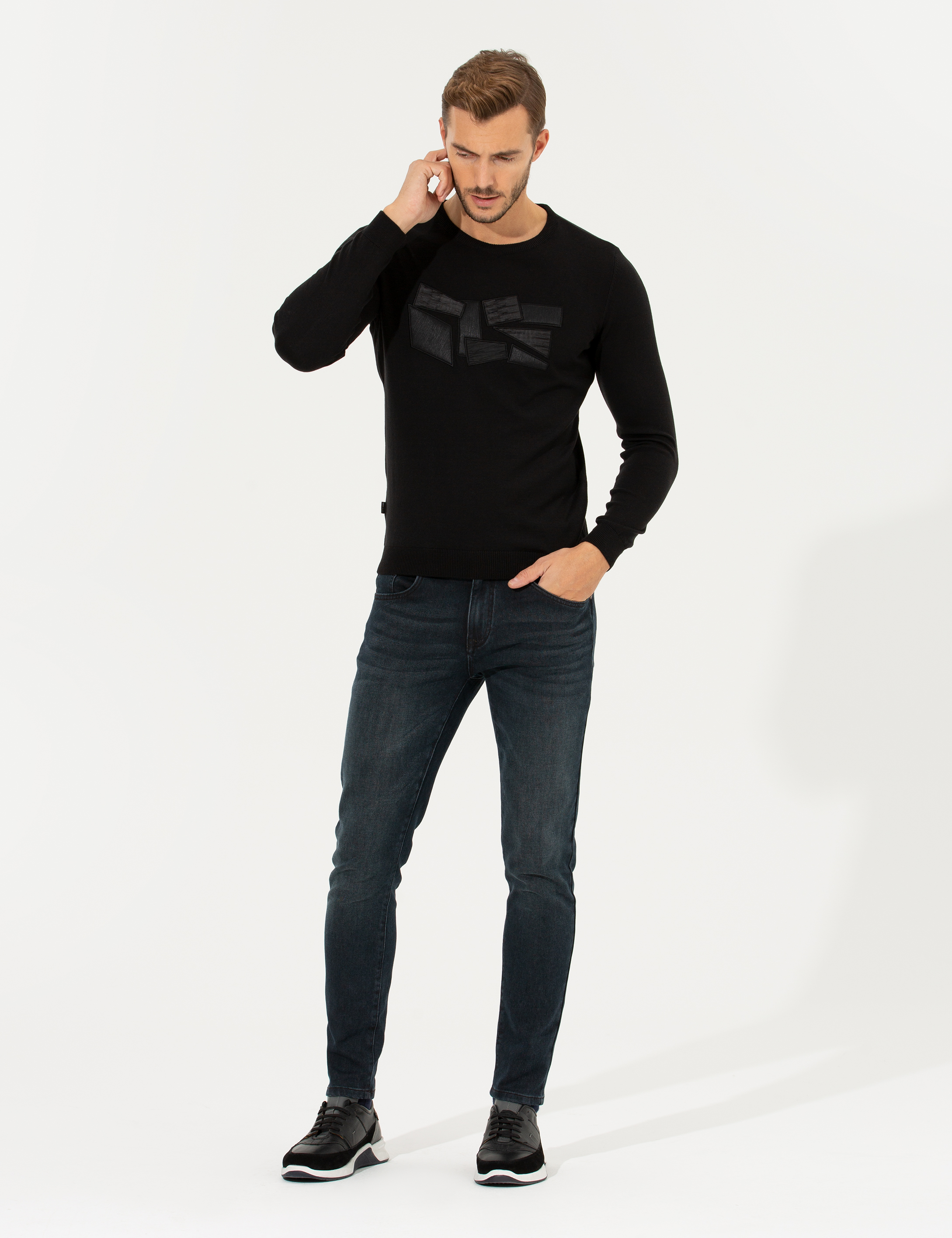 Siyah Slim Fit Bisiklet Yaka Triko Kazak