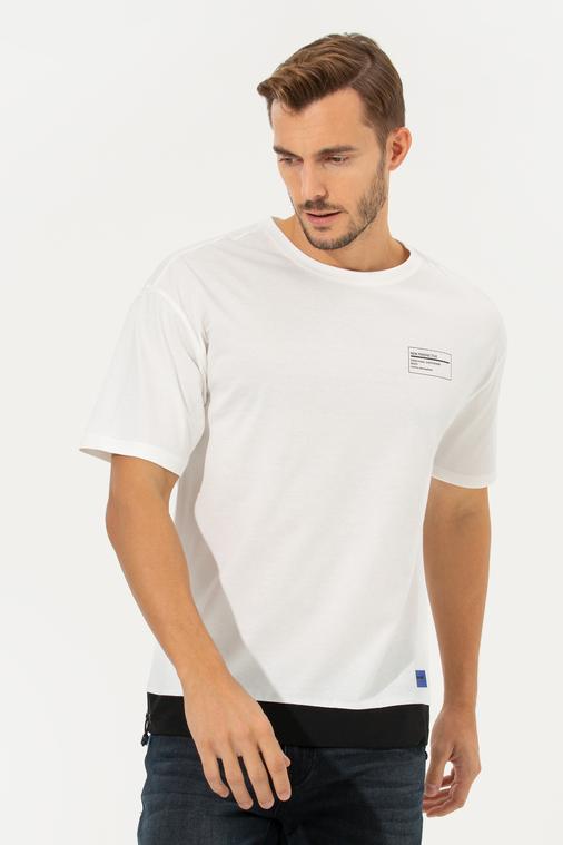 Ekru Regular Fit Bisiklet Yaka Tişört
