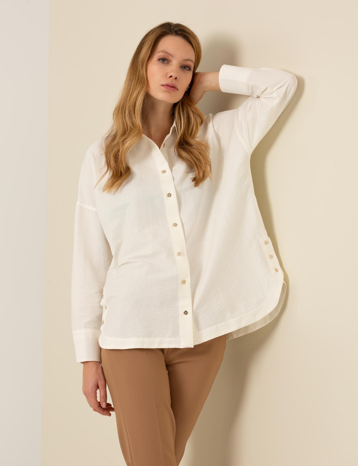 Beyaz Oversize Uzun Kollu Gömlek