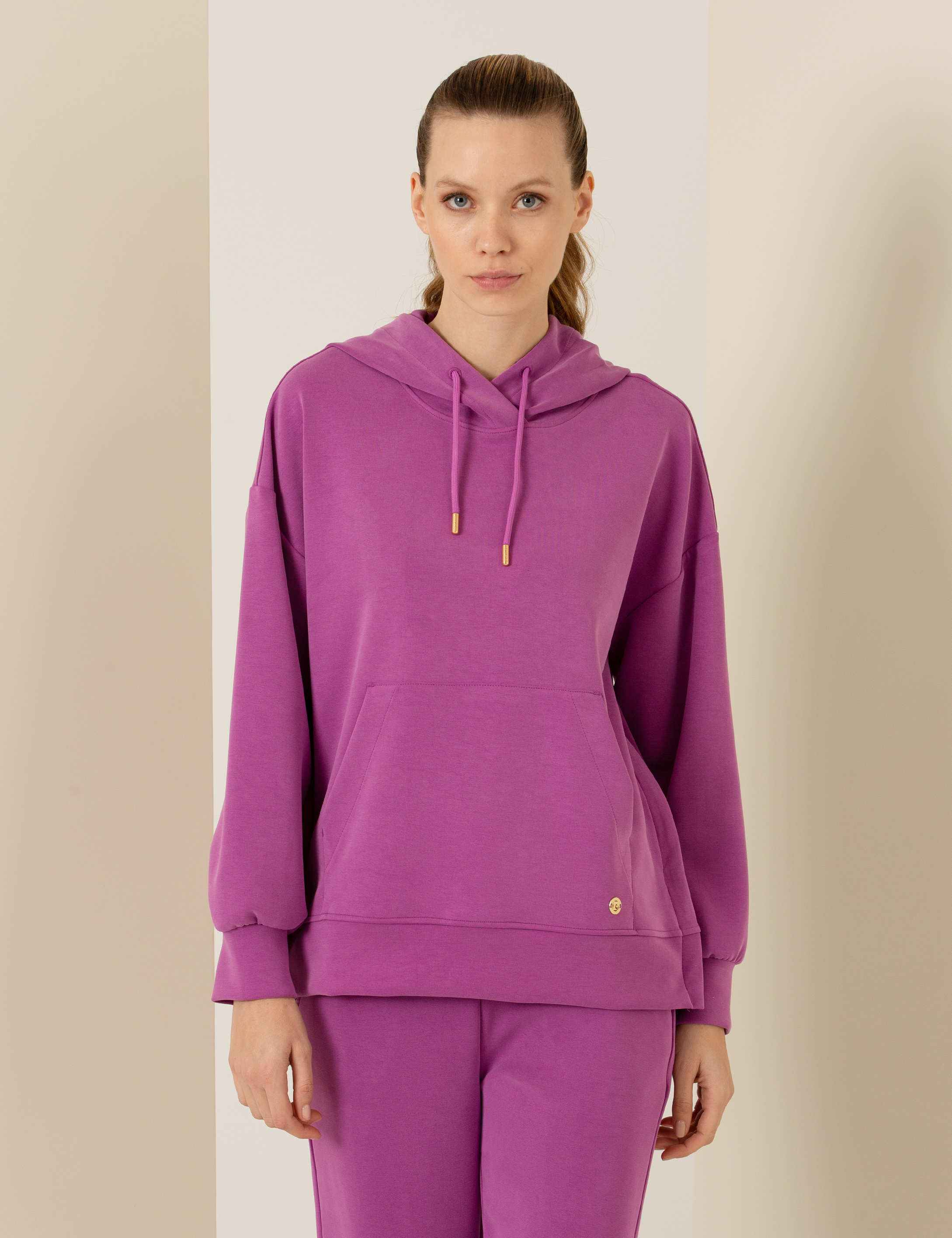 Menekşe Oversize Kapüşonlu Sweatshirt - Image 1