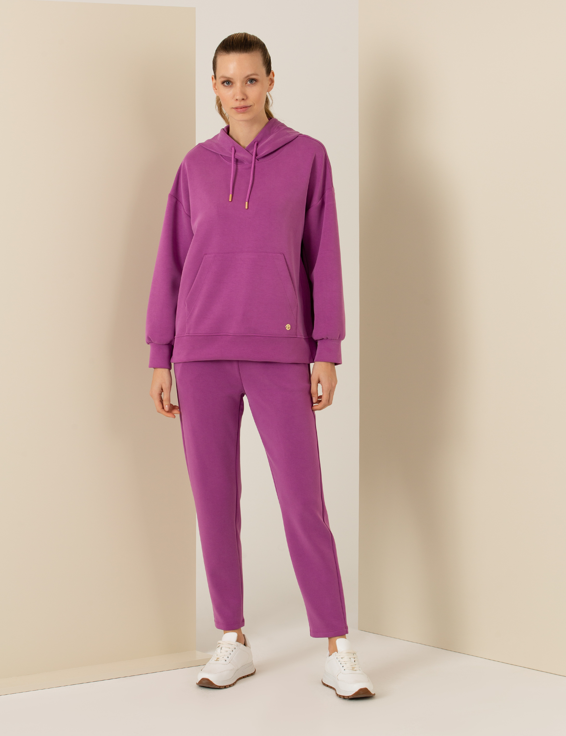 PEMBE