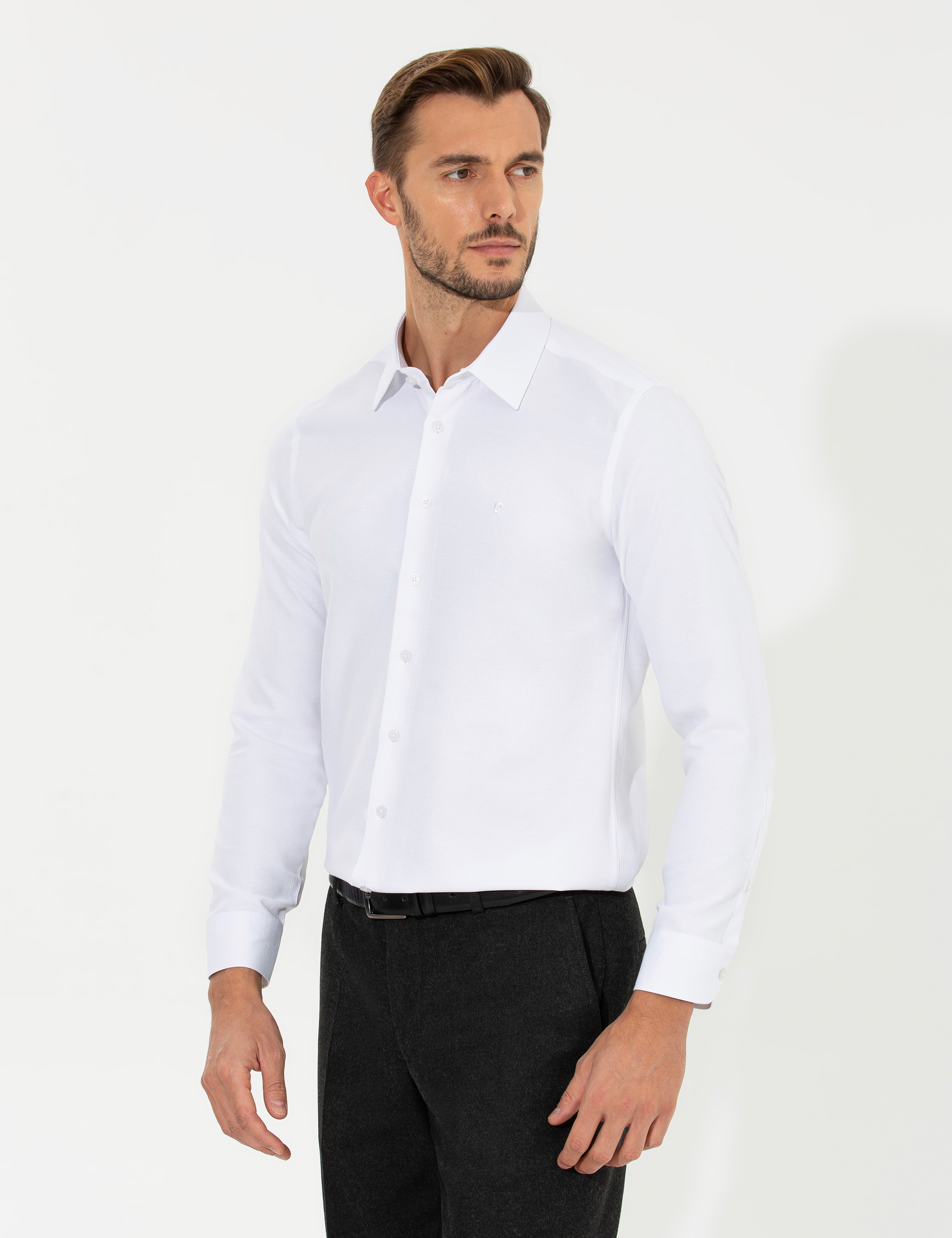 Beyaz Slim Fit Uzun Kollu Gömlek