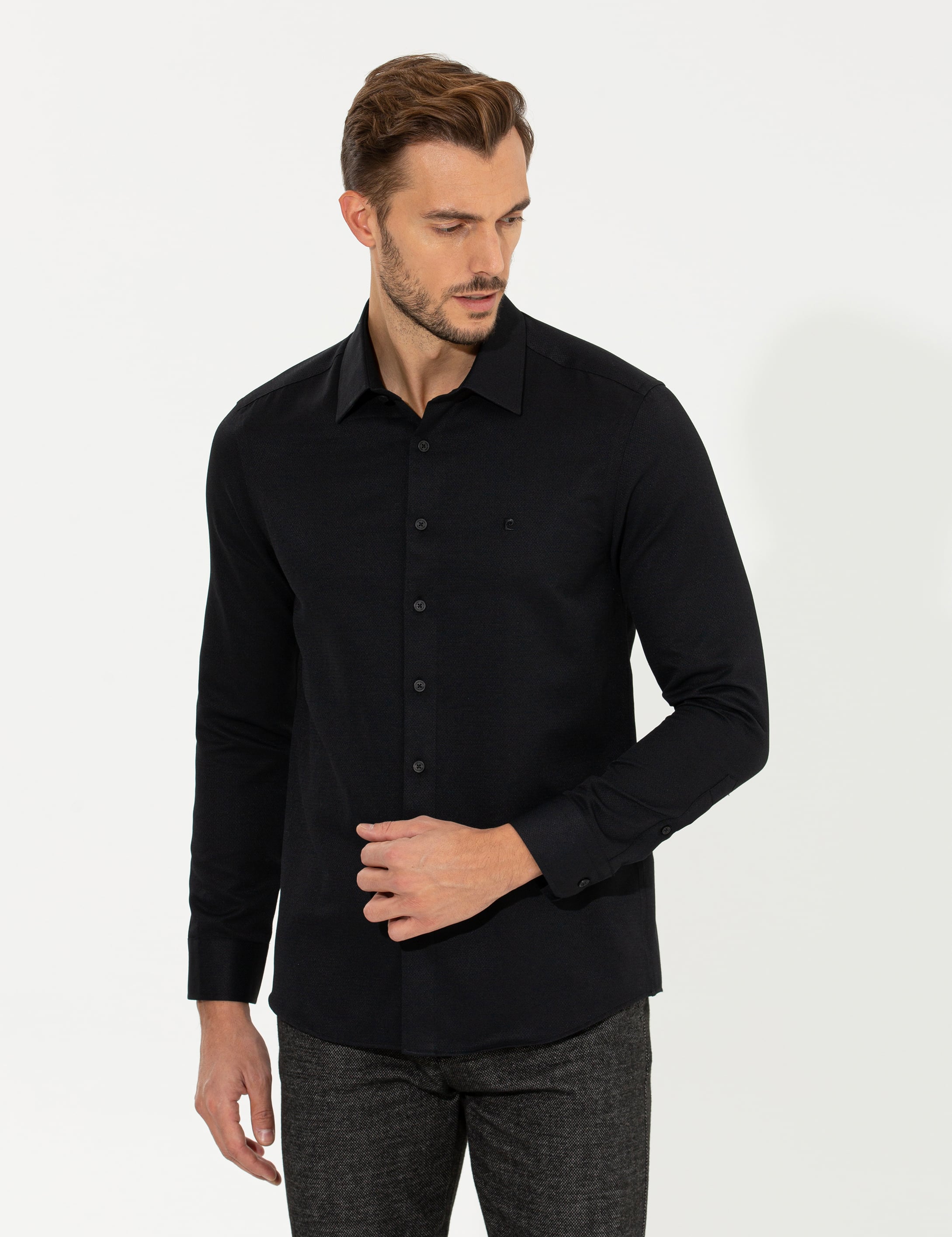 Siyah Slim Fit Uzun Kollu Gömlek