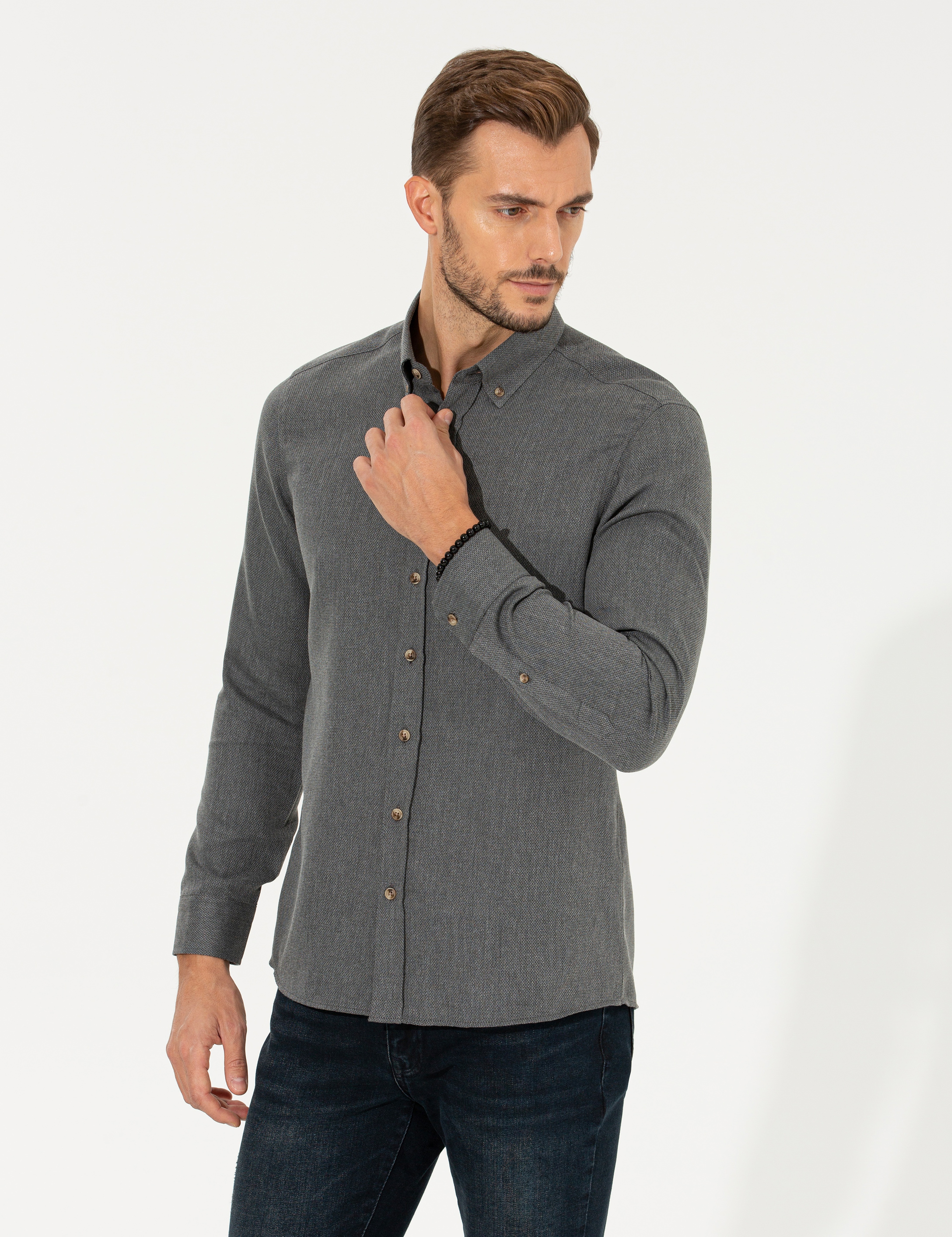 Siyah Slim Fit Uzun Kollu Gömlek - Image 1