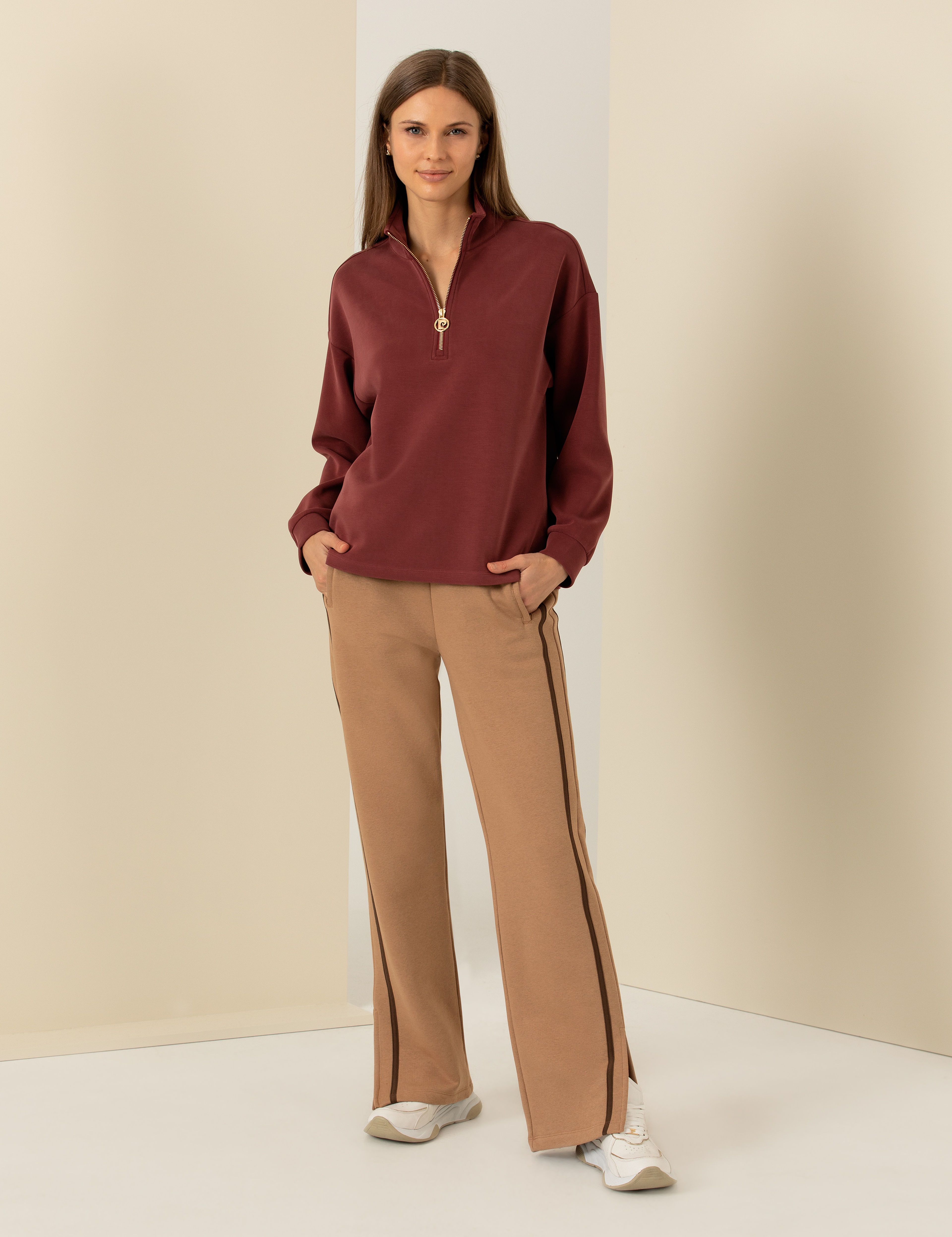 Bordo Oversize Sweatshirt - Image 4