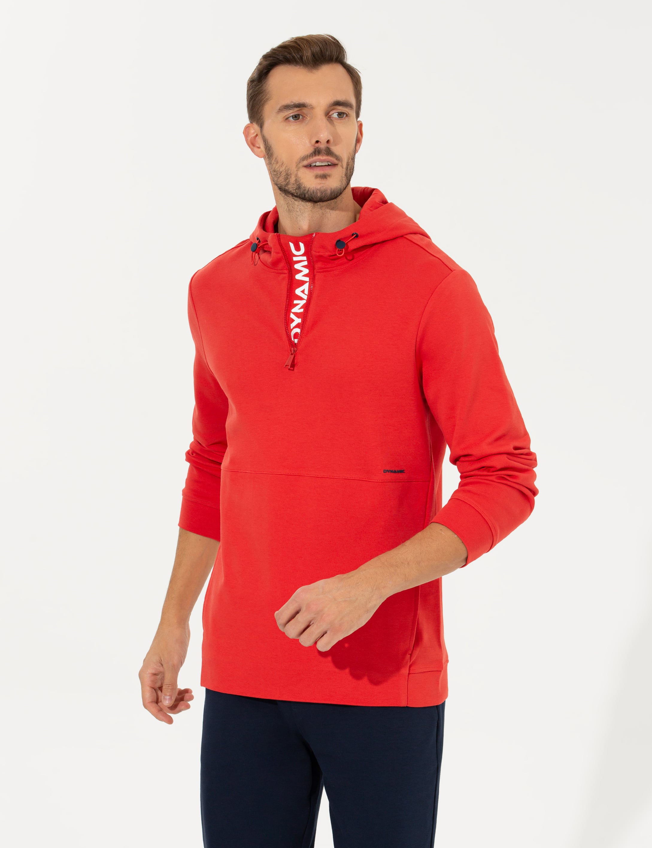 Kırmızı Kapüşonlu Sweatshirt
