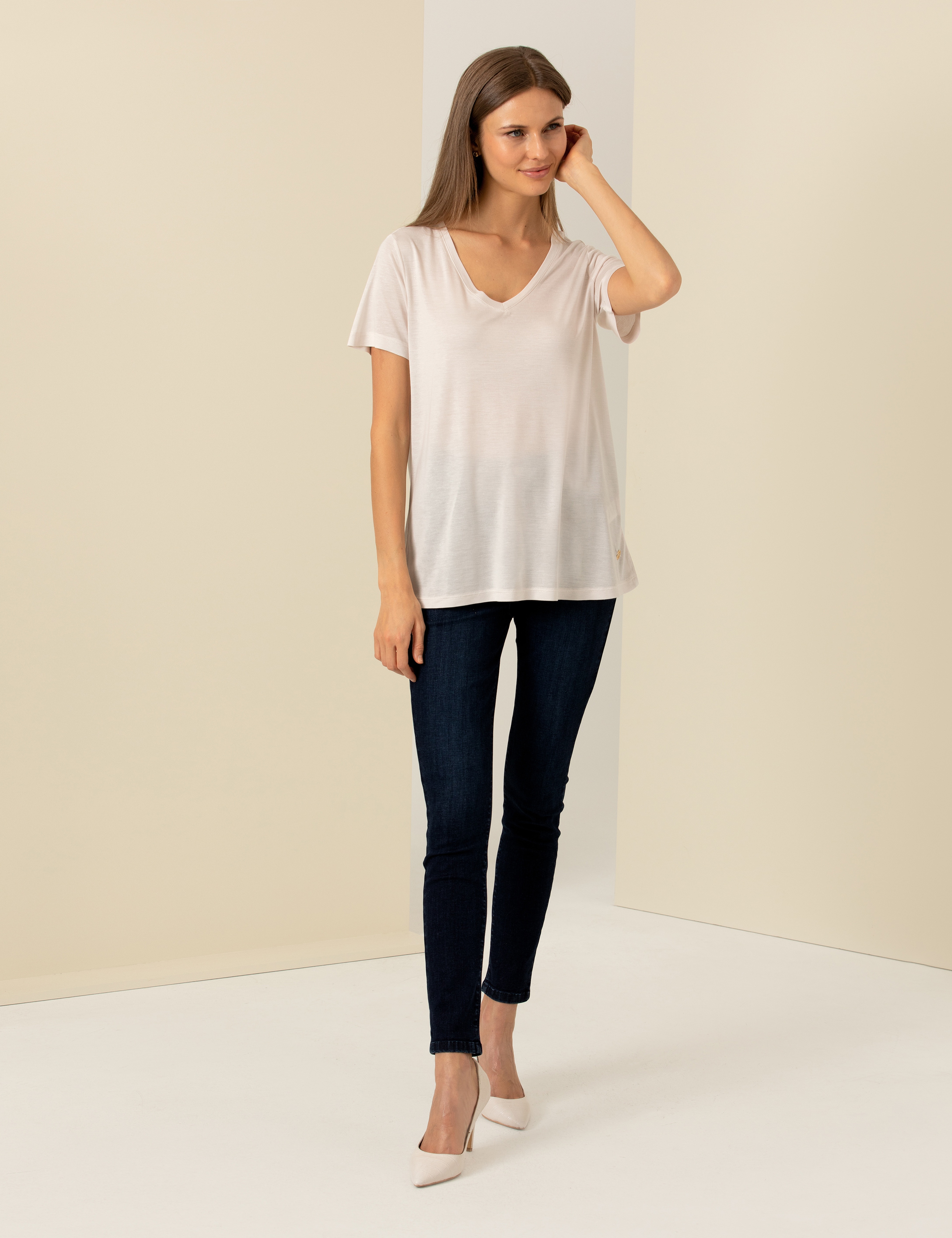 Ekru Regular Fit Tişört - Image 2