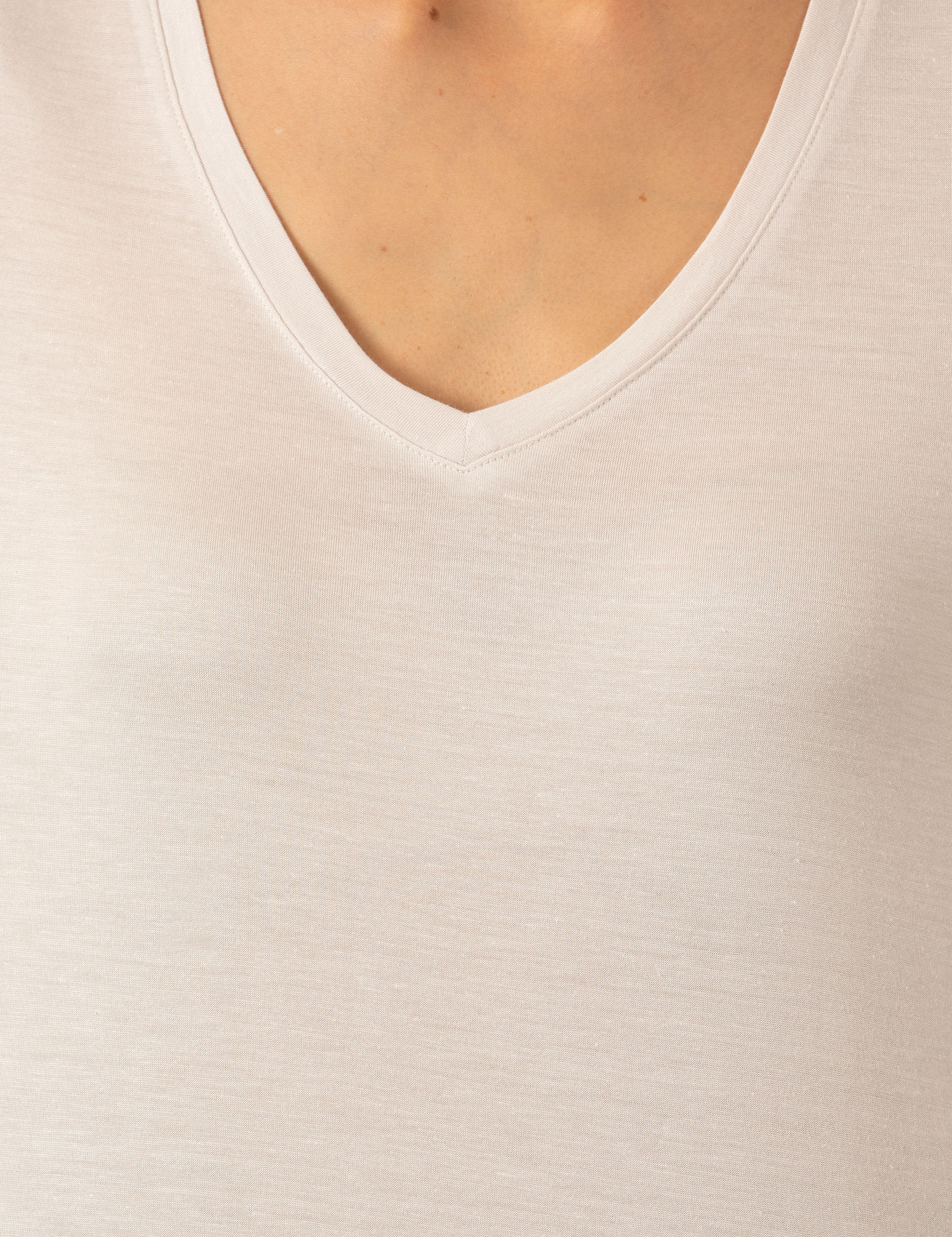 Ekru Regular Fit Tişört - Image 6