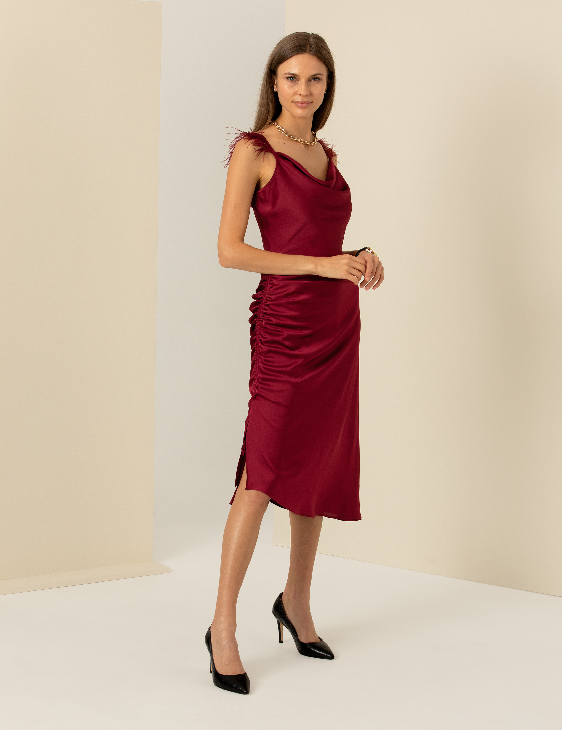Bordo Saten Elbise - Image 3