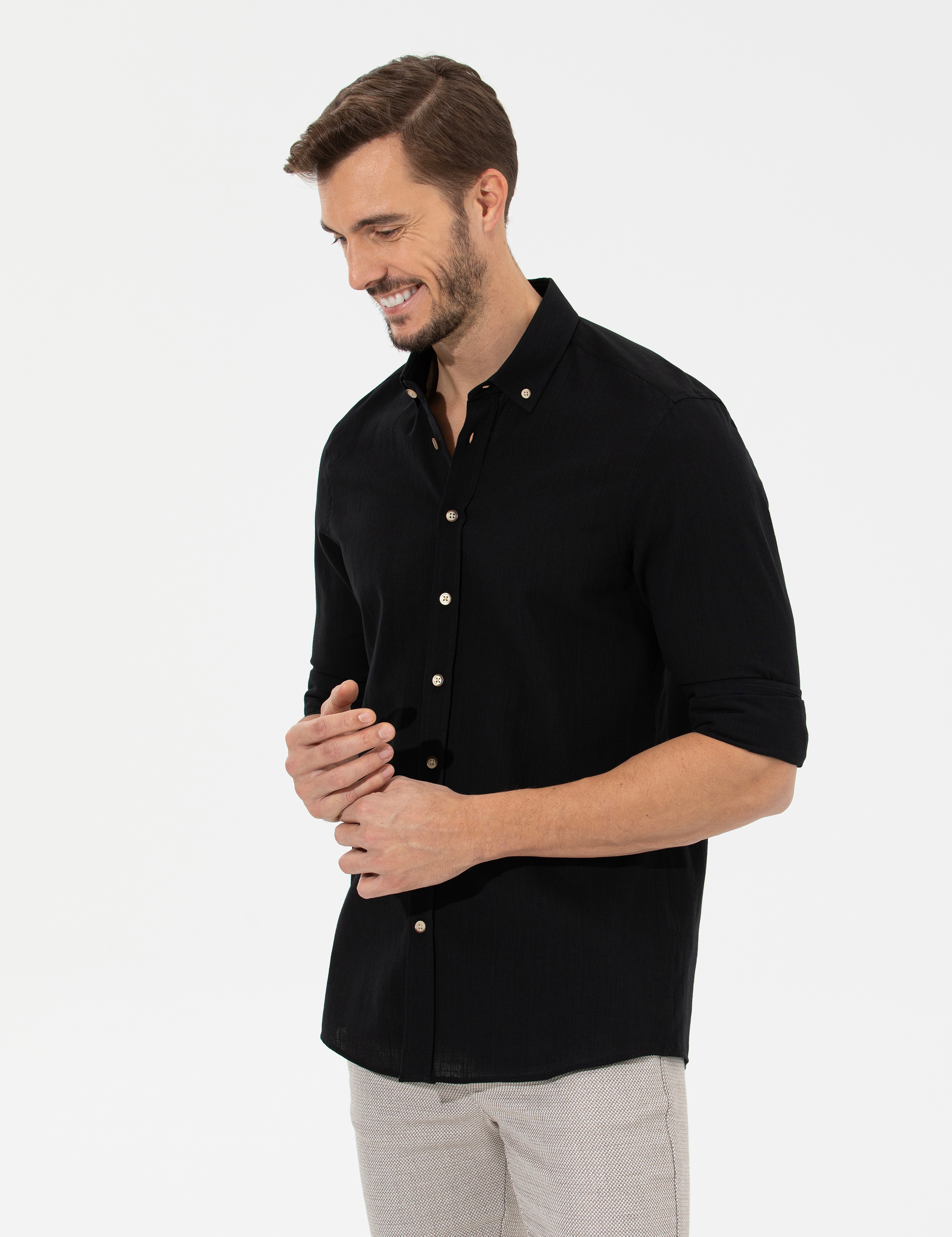 Siyah Slim Fit Uzun Kollu Gömlek - Image 1