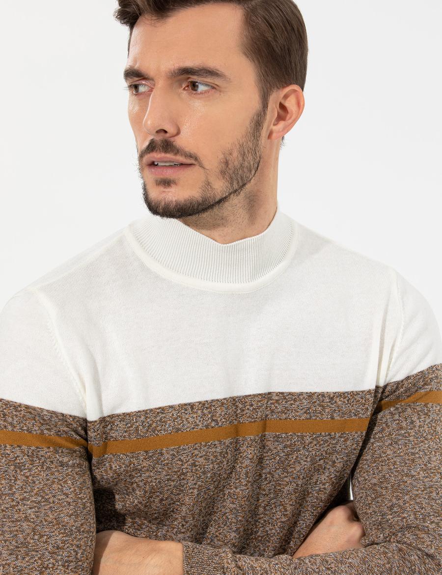 Kahverengi Slim Fit Balıkçı Yaka Triko Kazak